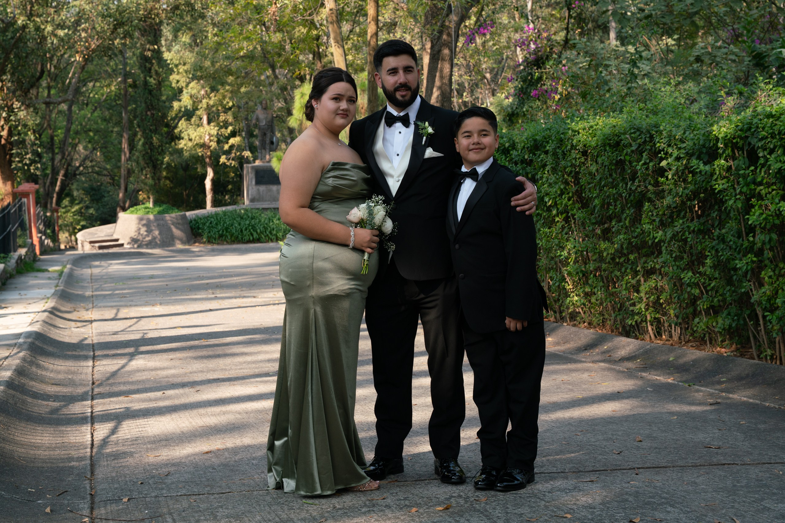 Daniel & Jannet. Elopement & Lifestyle Wedding Photographer