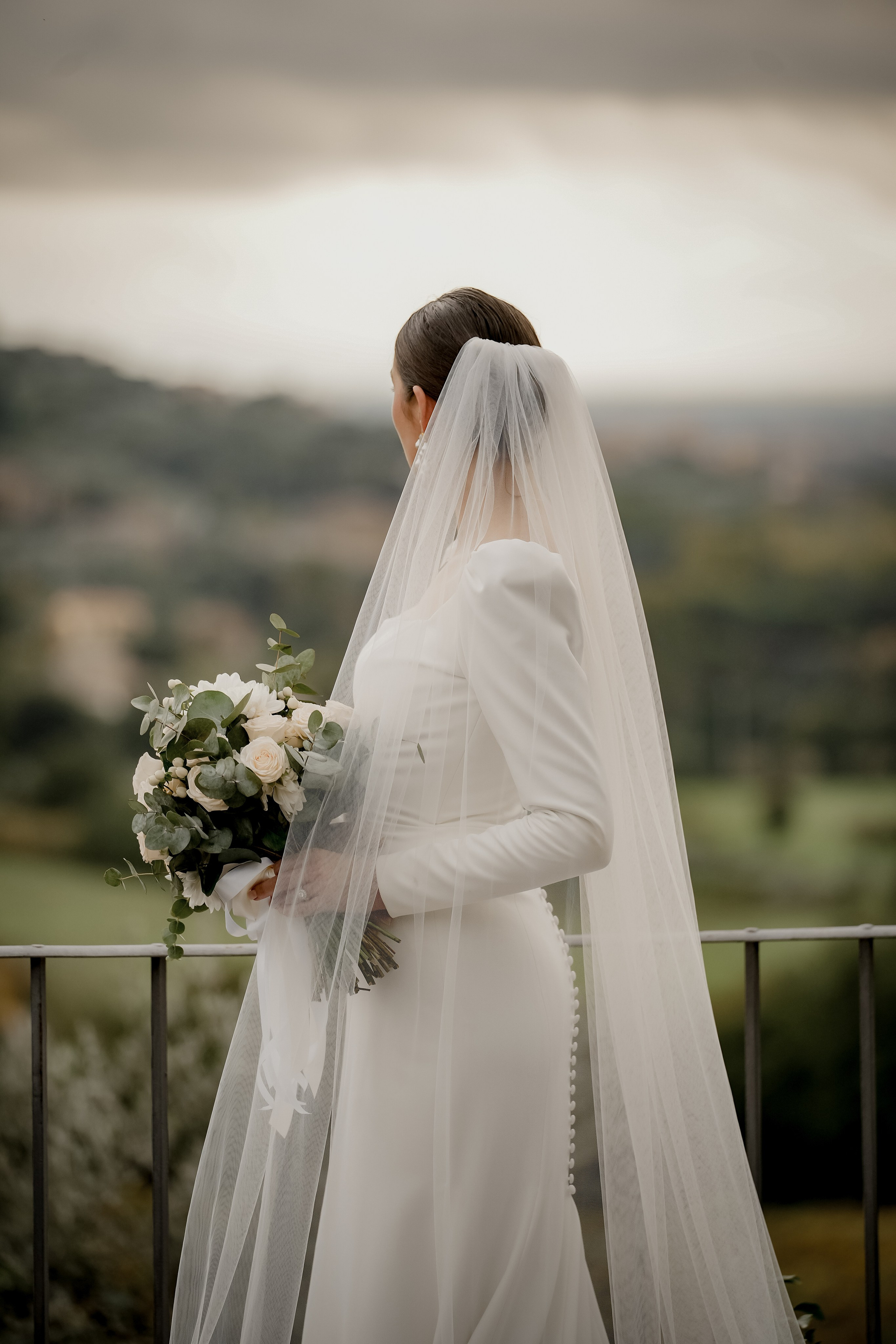Elopment in Cortona. Villa Falconiere. Wedding Photographer in Italy