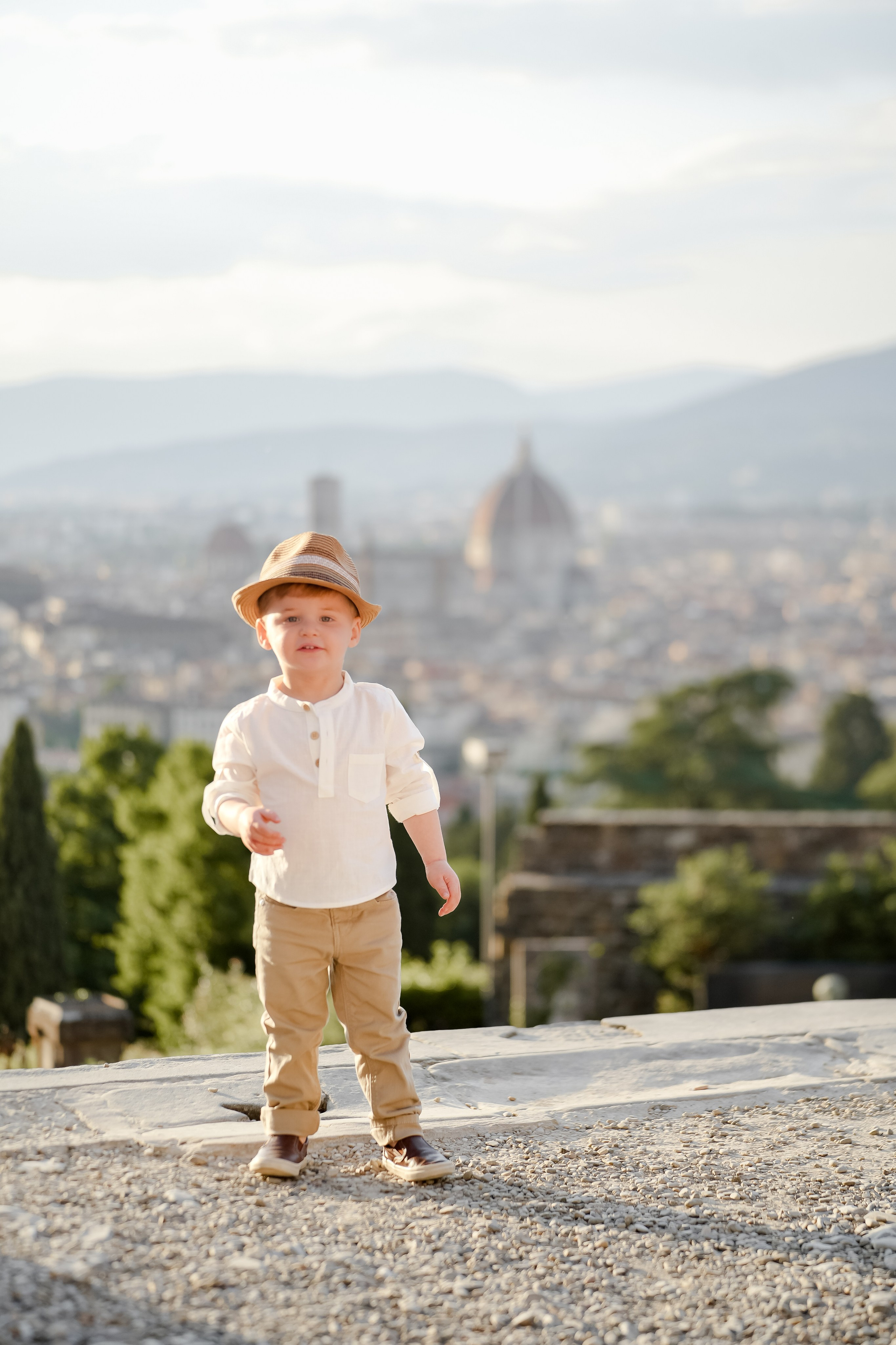 Jessica & Family. Wedding Photographer in Italy