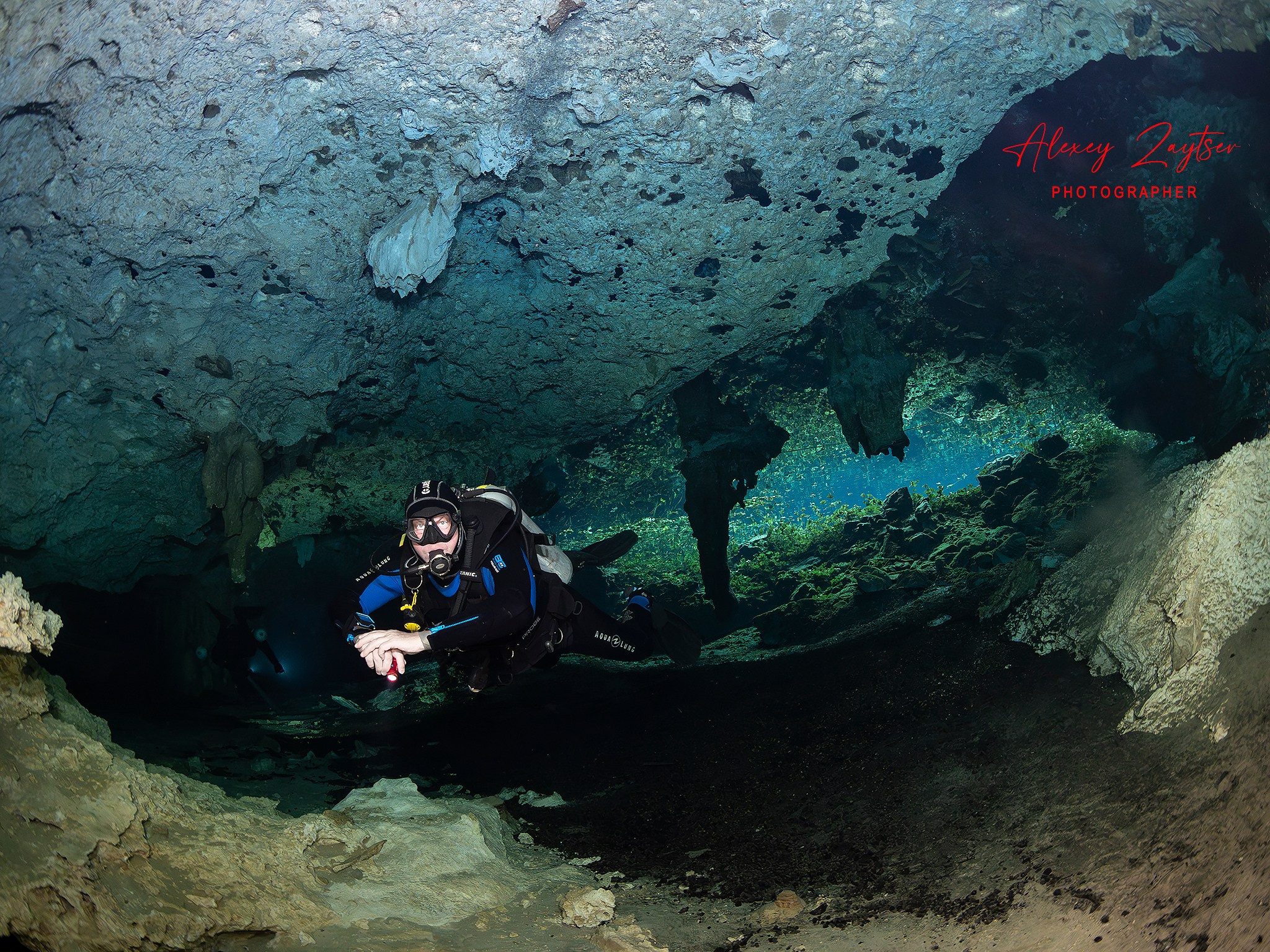 Senote. Your photographer on land and under water— Alexey Zaytsev