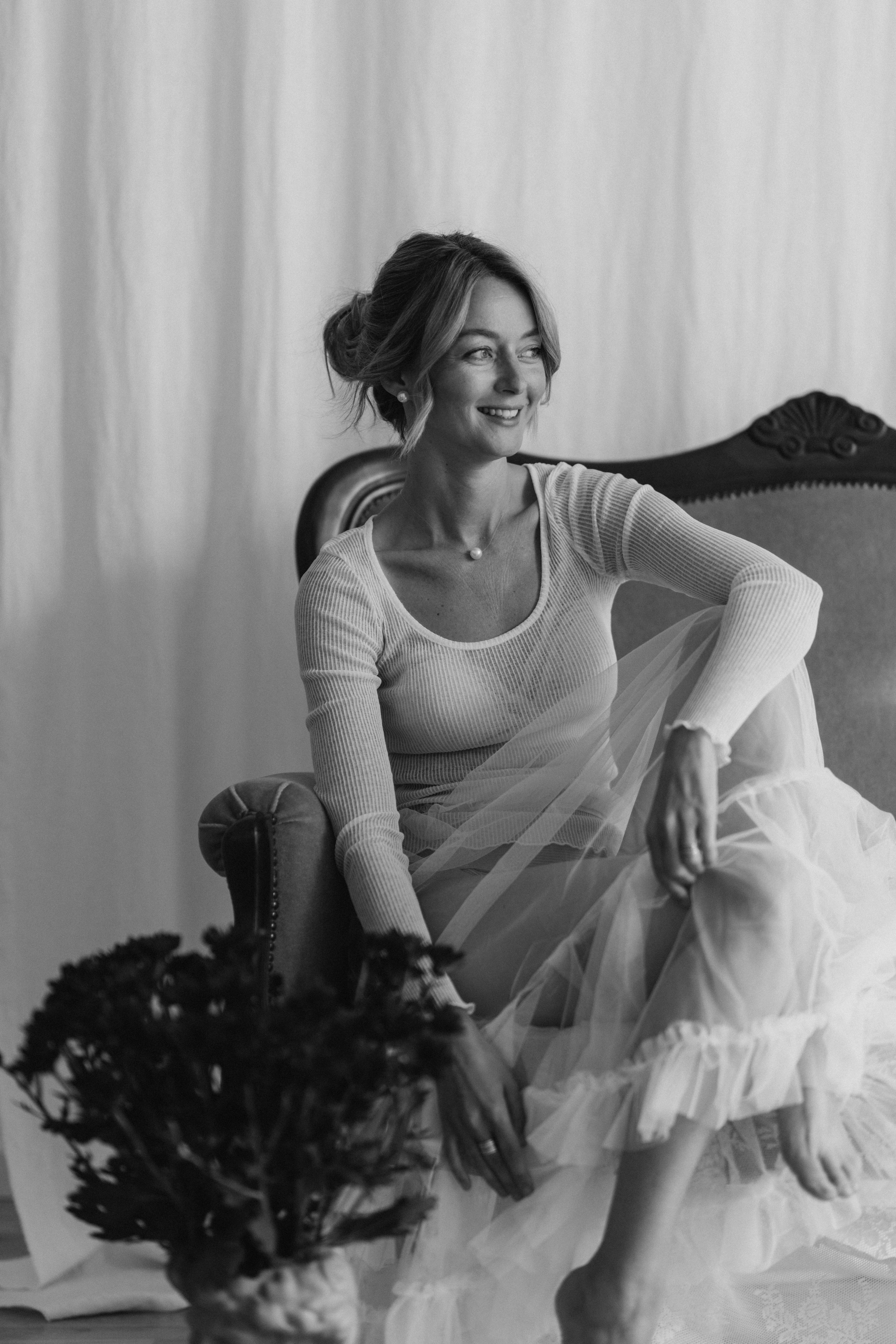 Olga. Wedding and potrait photographer in Helsinki Vickan O