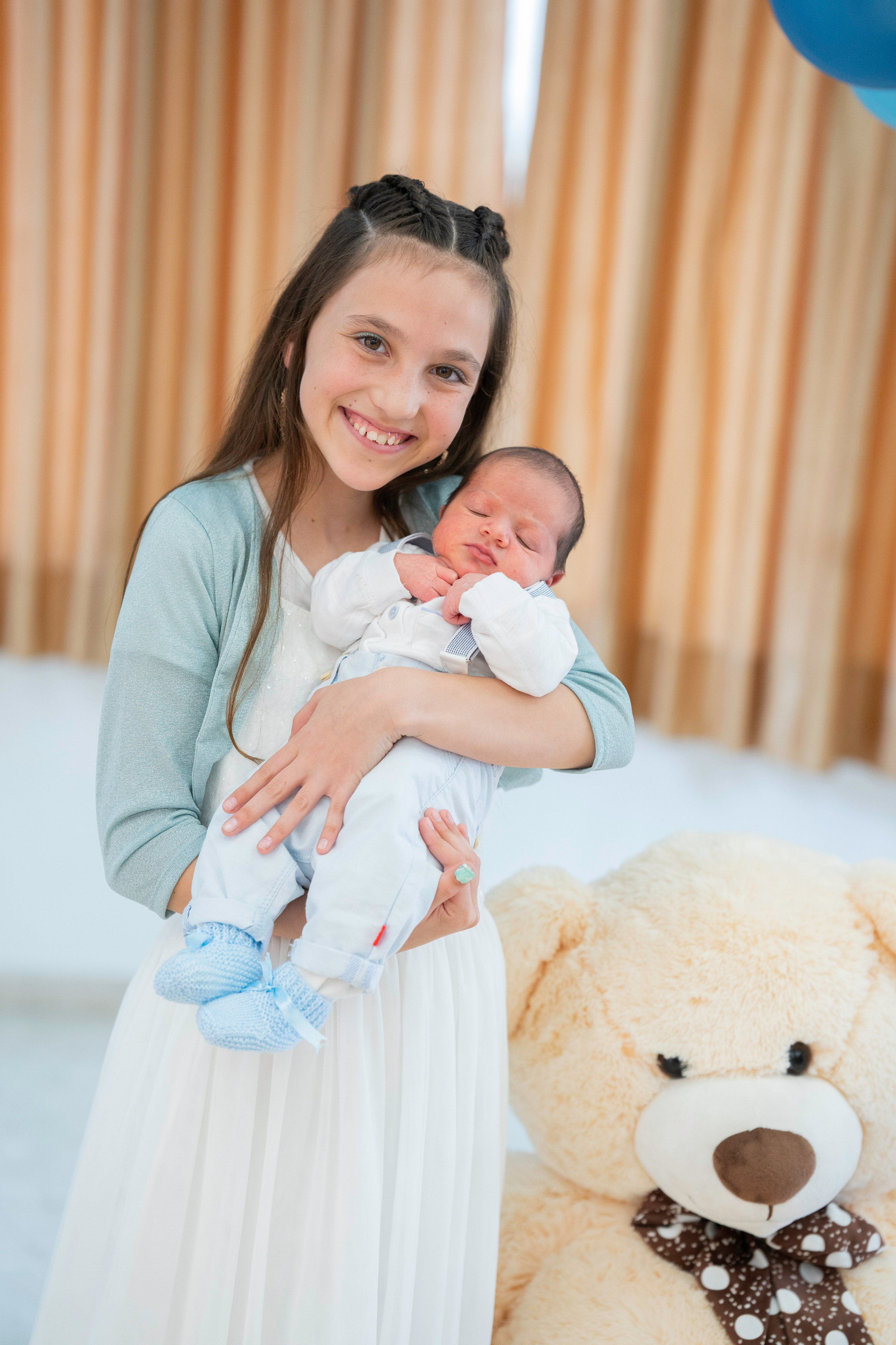 הברית של יוסף וחנה. יוסף מזרחי צילום חתונה, ברית וזוגיות. צלם מקצועי שאוהב להוציא אתכם הכי יפים ברגעים הכי מרגשים