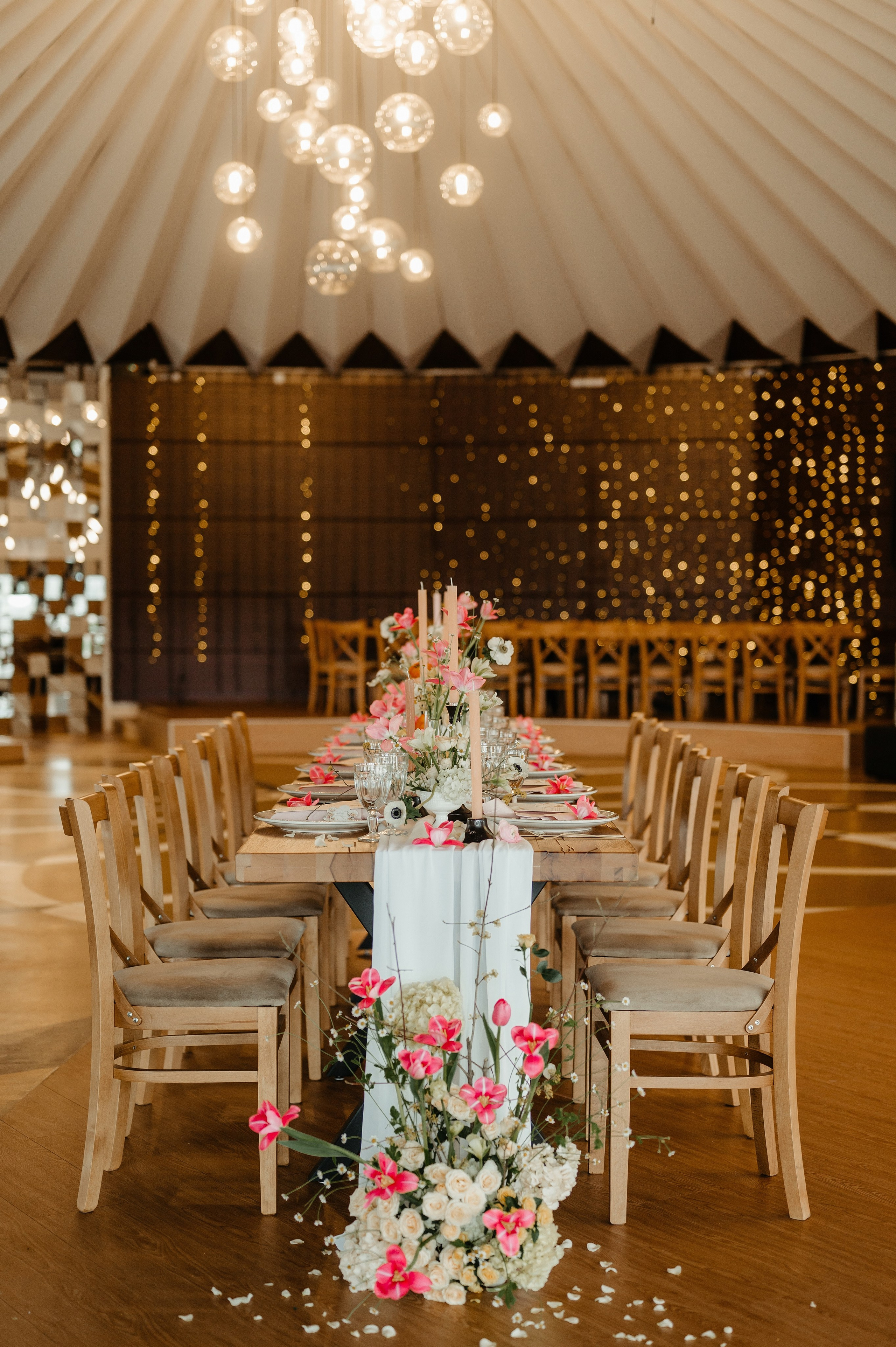 Fotograf nunta iasi fotograf evenimente fotograf nunta pret oferta. Proud Vision Weddings | Wedding Photography & Film — Servicii profesionale Foto Video Nunta Iasi