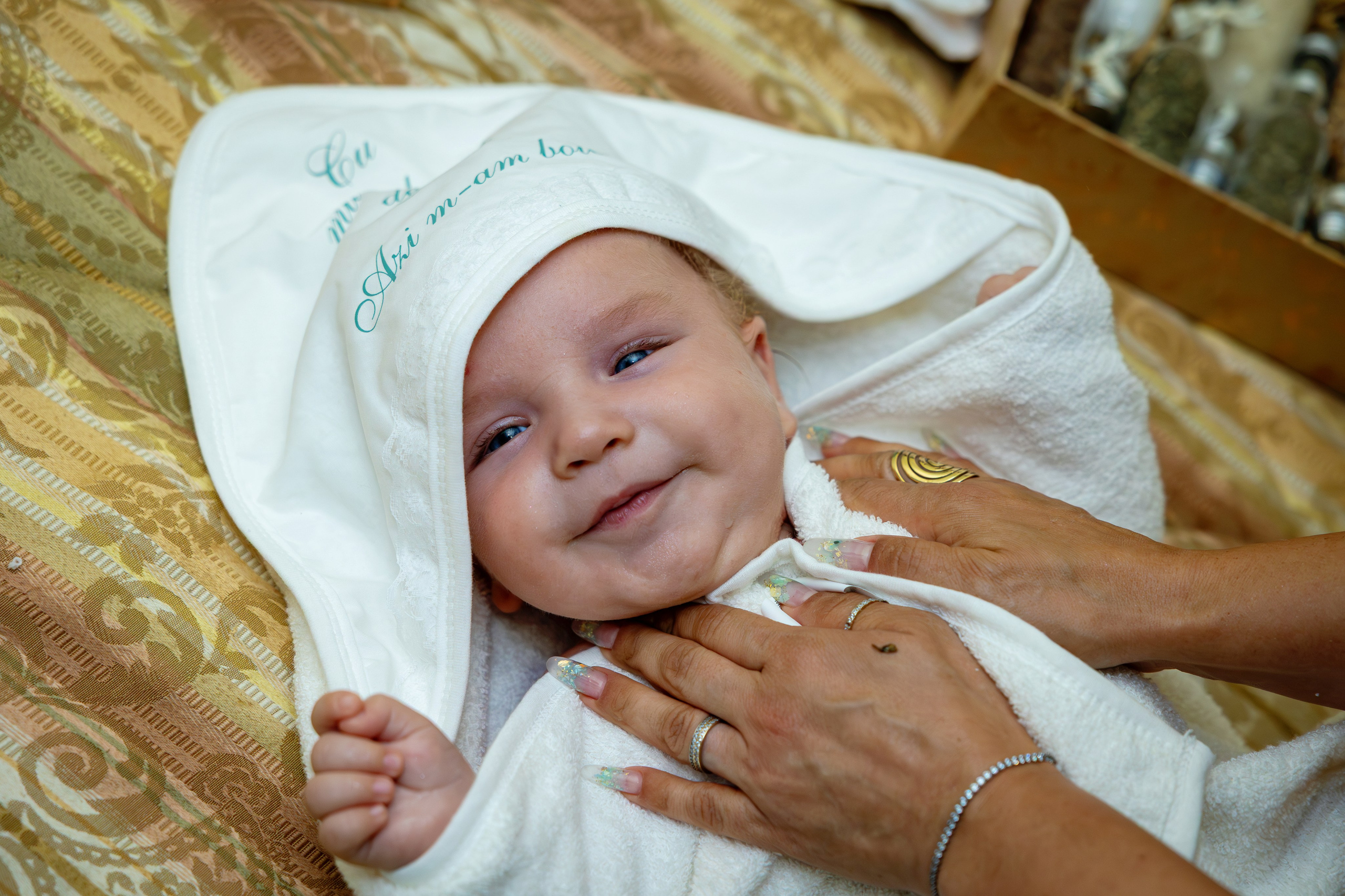 Eric Ionut. Moments By Gub