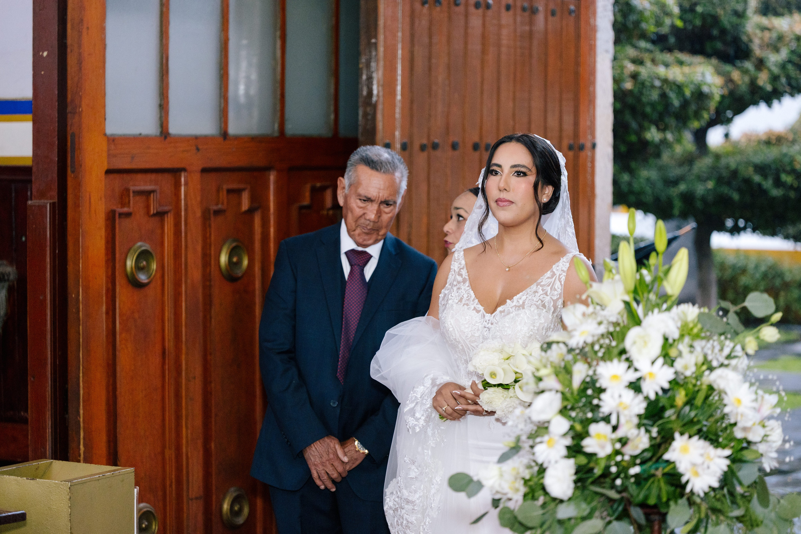 Alejandra y Salvador. Principal