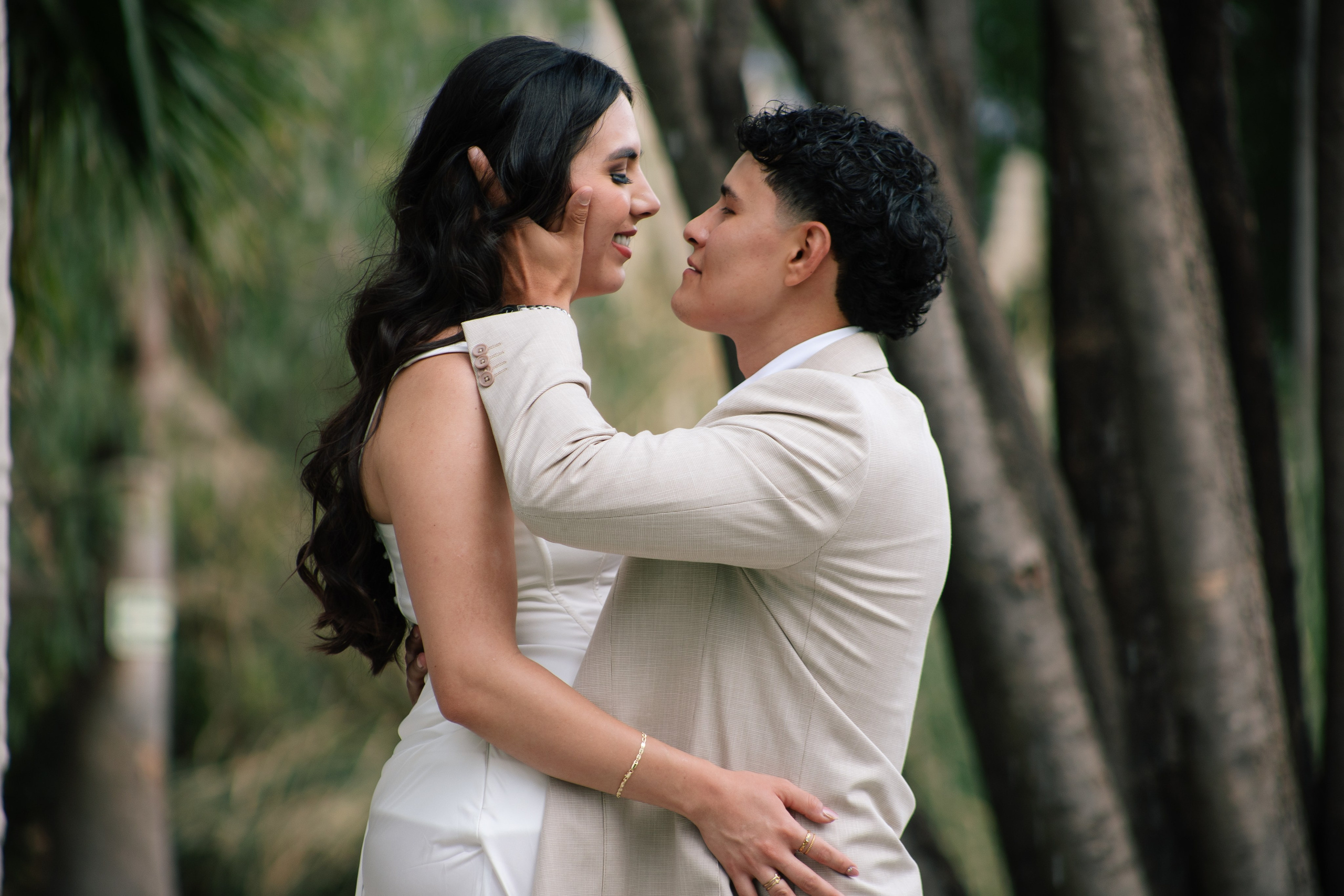 Casual. Wedding Photographer Ruth Preciado