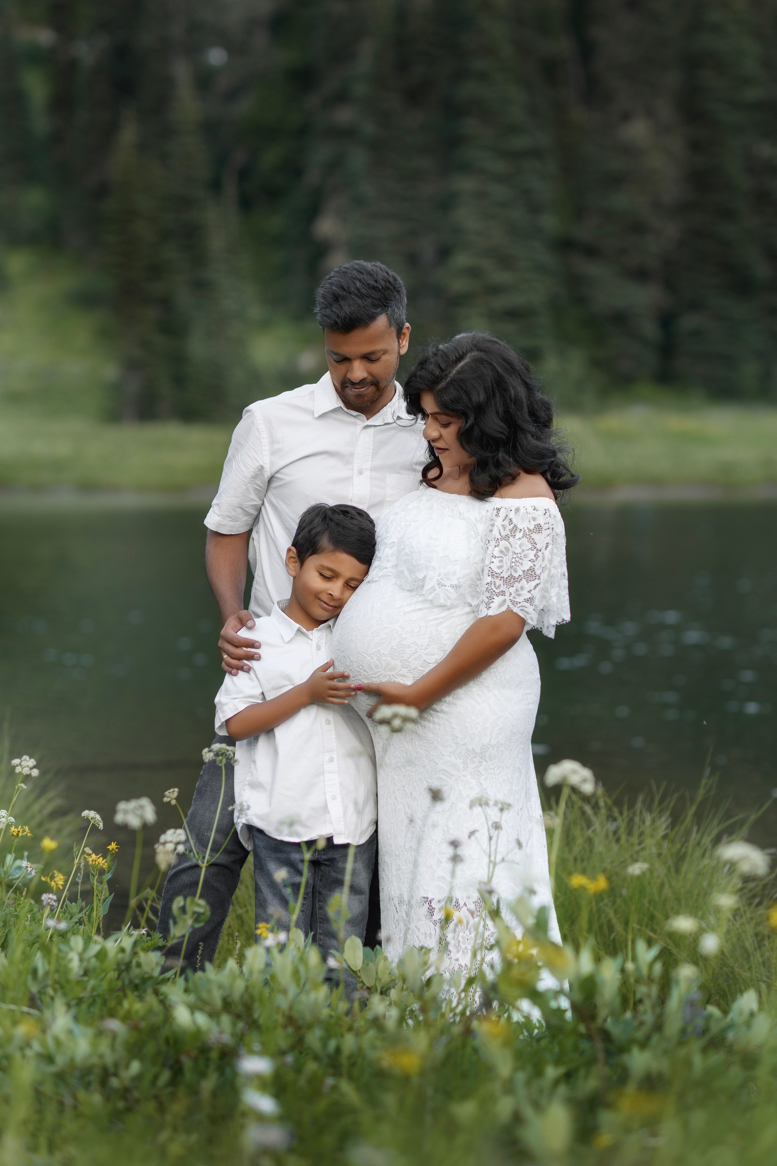 Megha. Wedding & family photography in Seattle area. Helen Michelle photographer