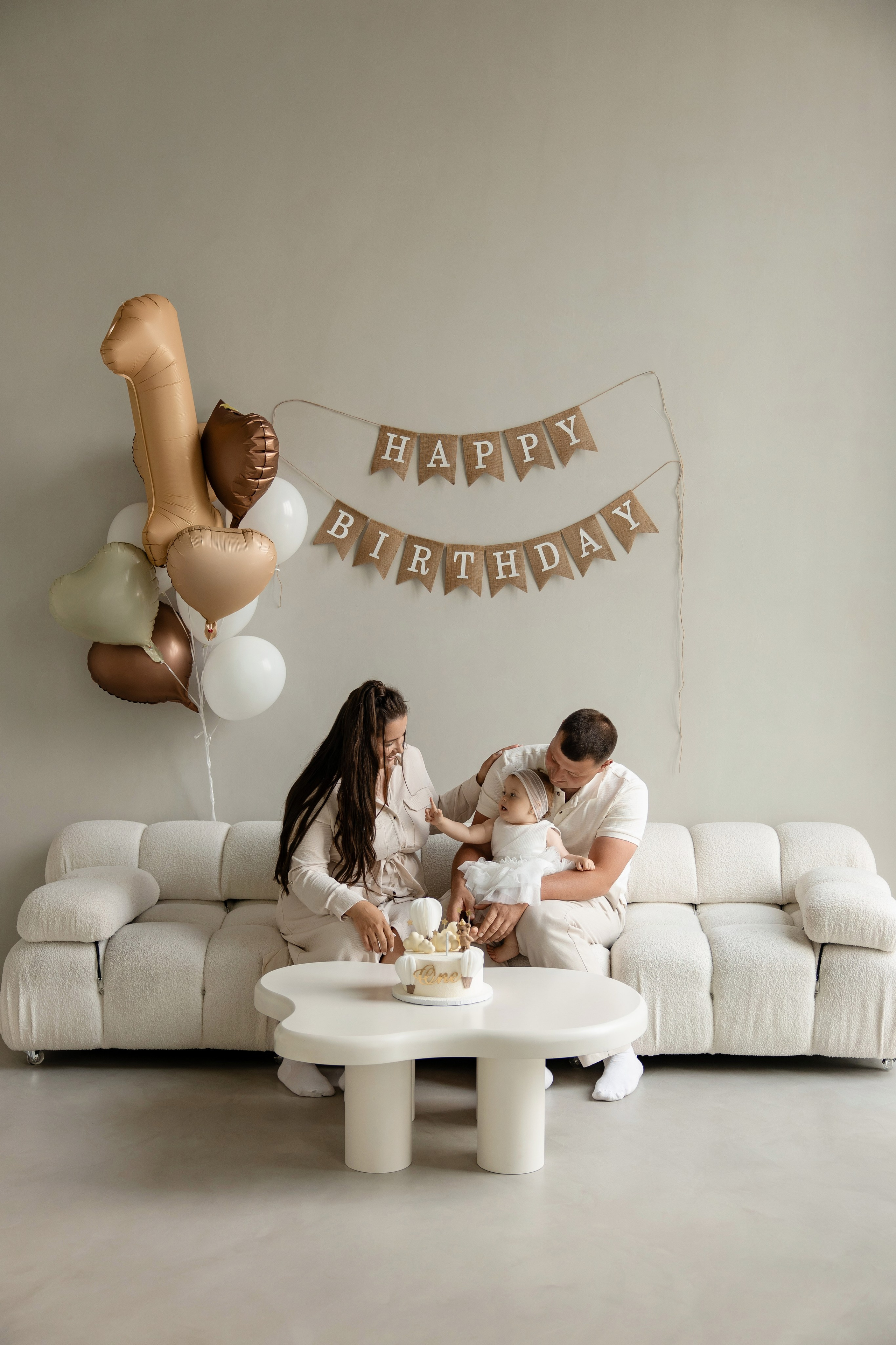 Варя 1 рік. Весільний, сімейний фотограф Варшава