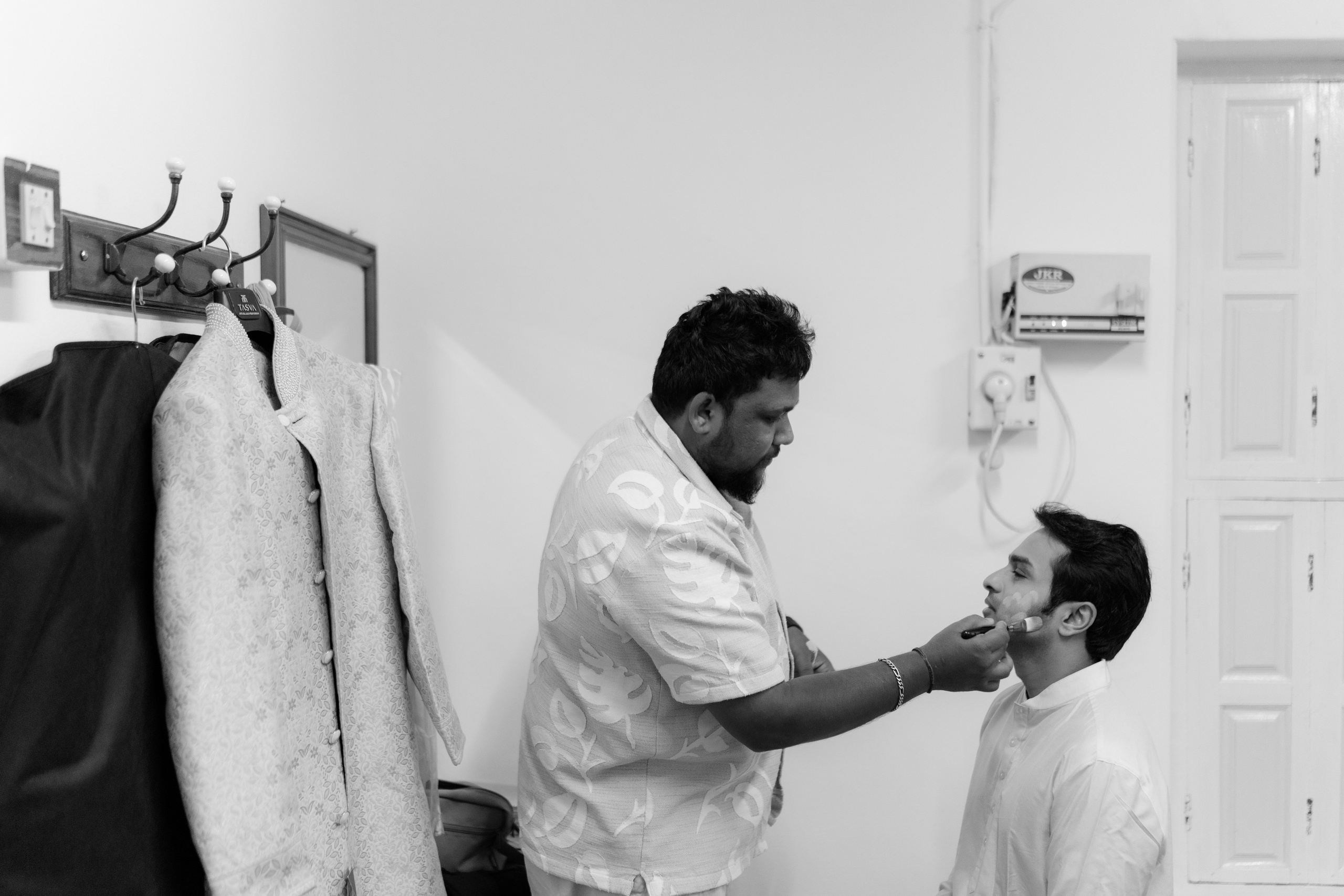 Wedding Documentary Photographer in Tamil Nadu | Agam Vizha
