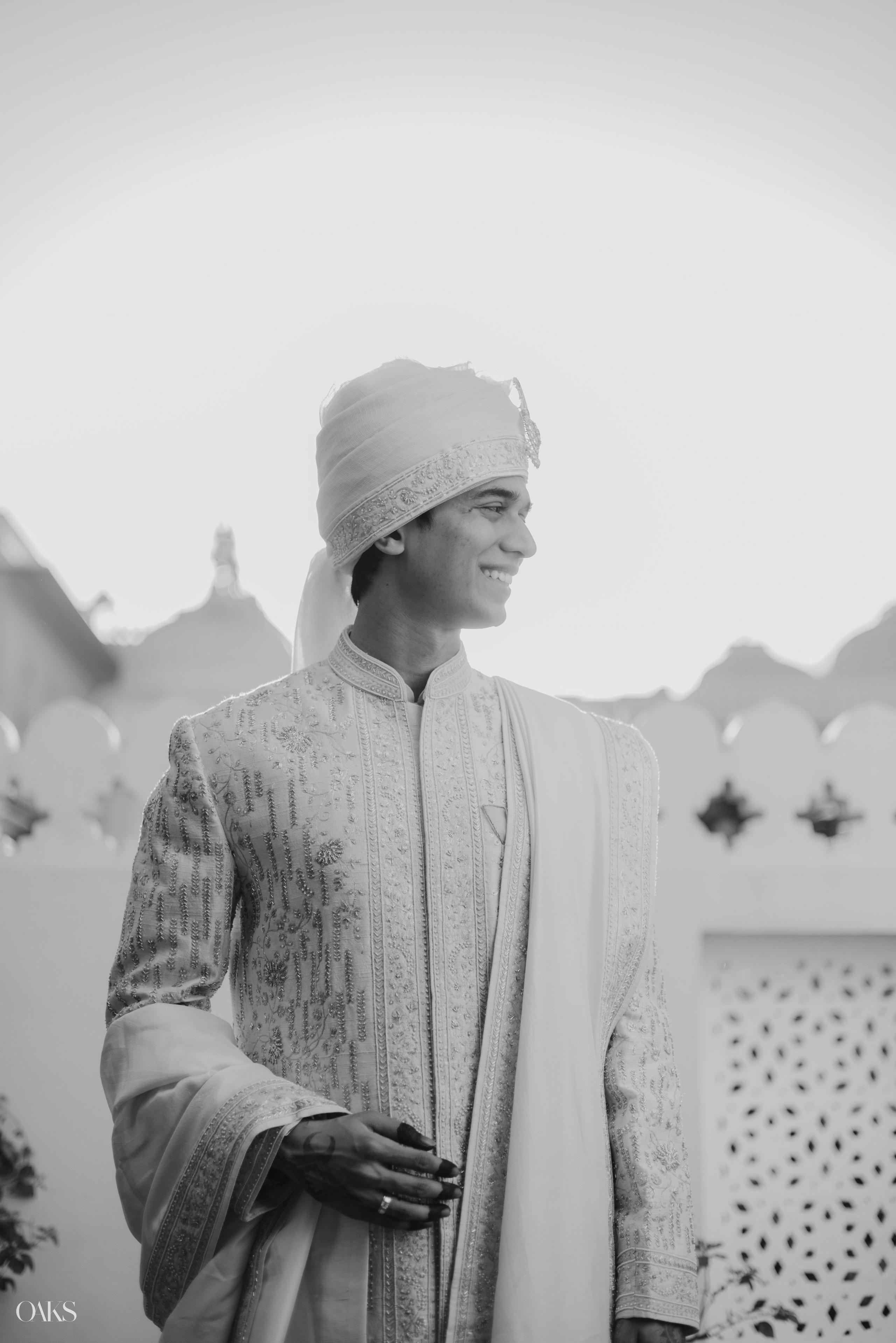 Deepak & Aarushi. Wedding & Editorial Photographer | Anandshivadas