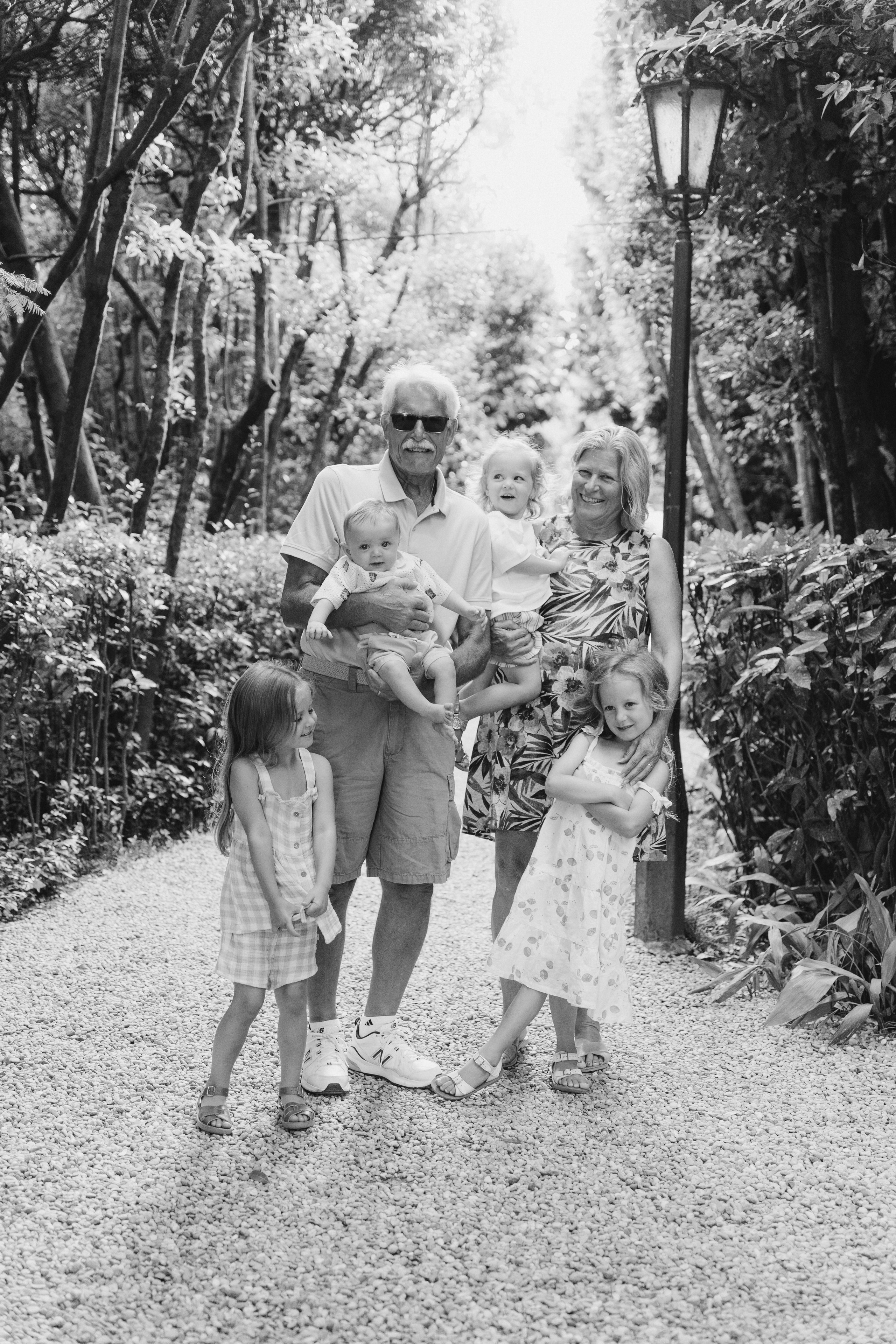 Family moments in Como Lake. PHOTOGRAPHER IN ITALY