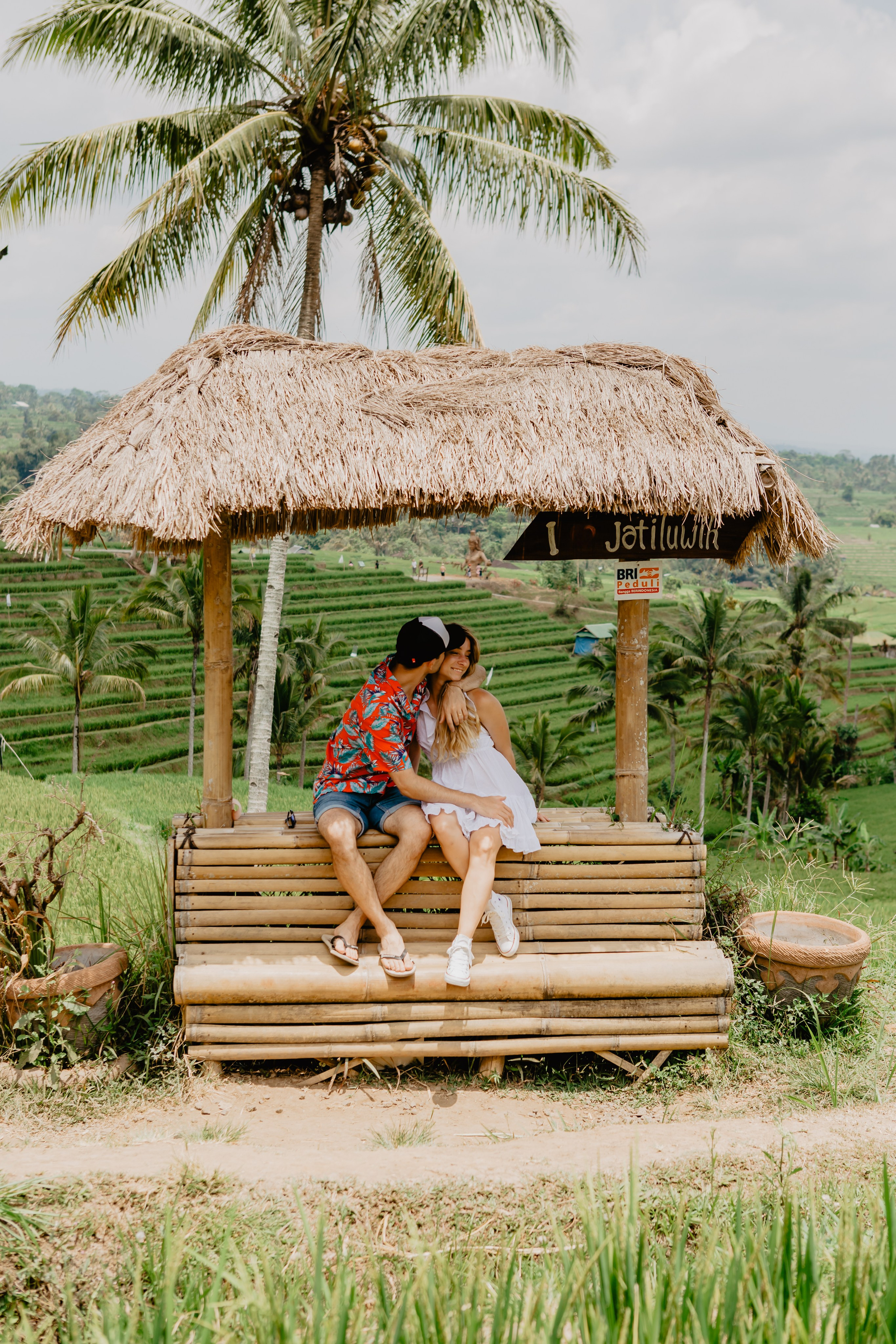 Honeymoon photo shoot in Bali. Female Photographer in Bali