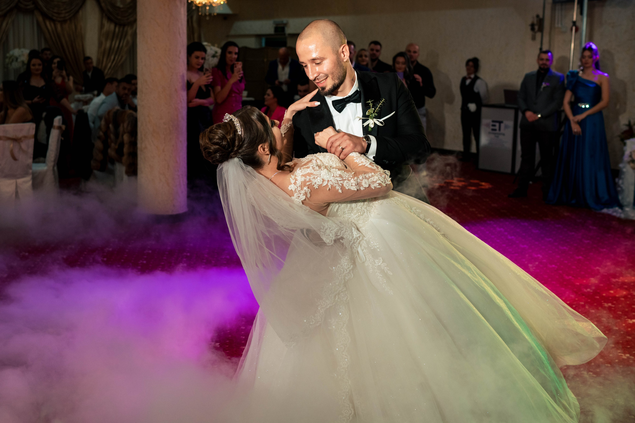 Ionela & Alex. Acasă