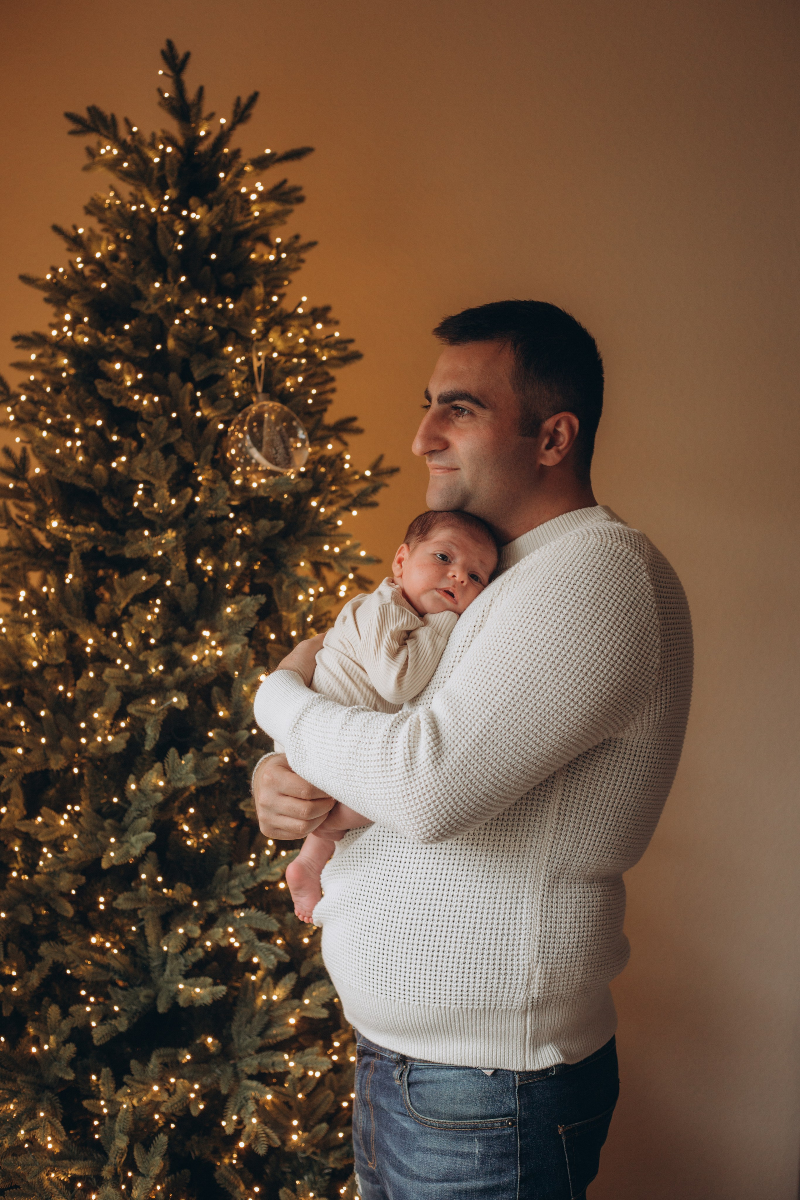 Newborn and family. Family and children’s lifestyle photographer Elena Tumanova