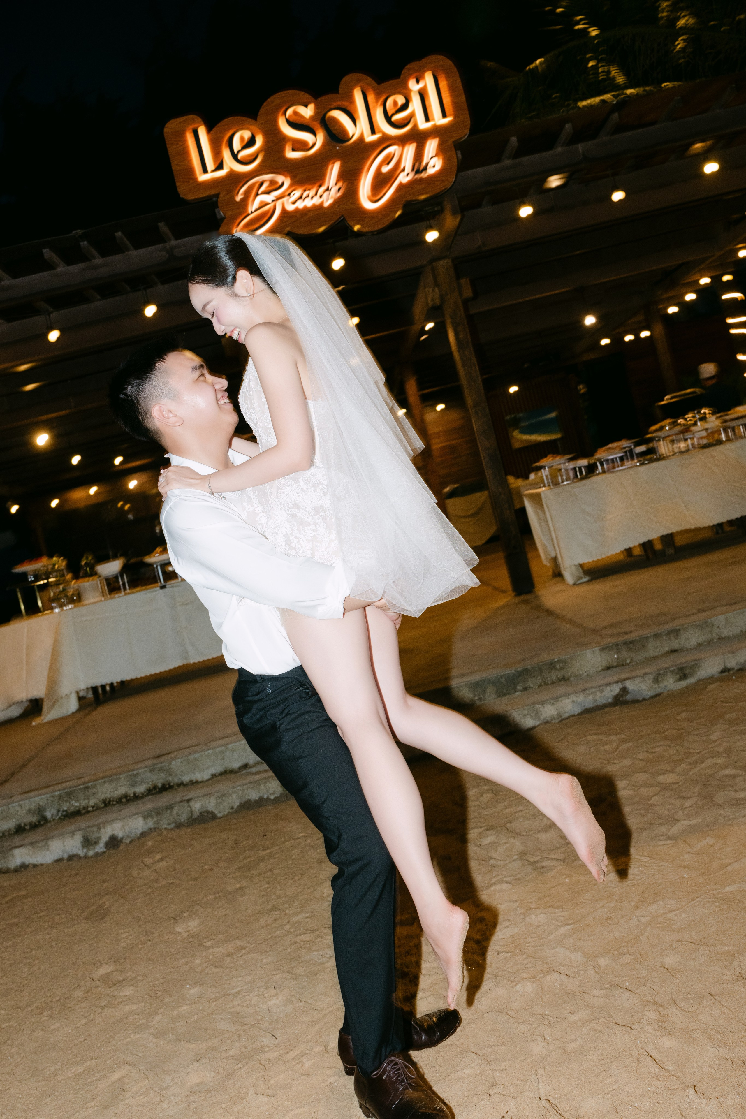 Tu + Trang | Photojournalism. BenColor Studio