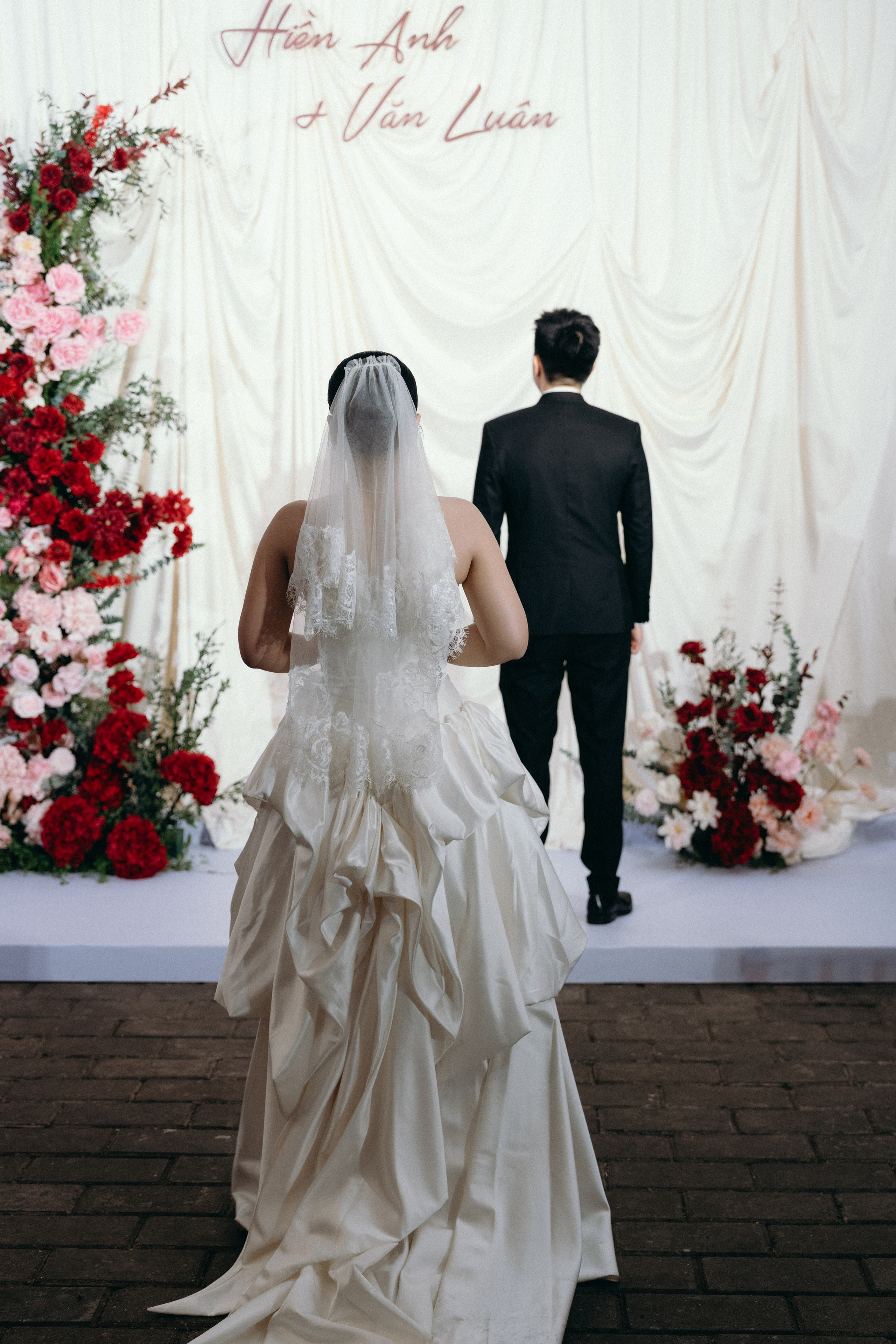 Quan + HienAnh | Photojournalism. BenColor Studio