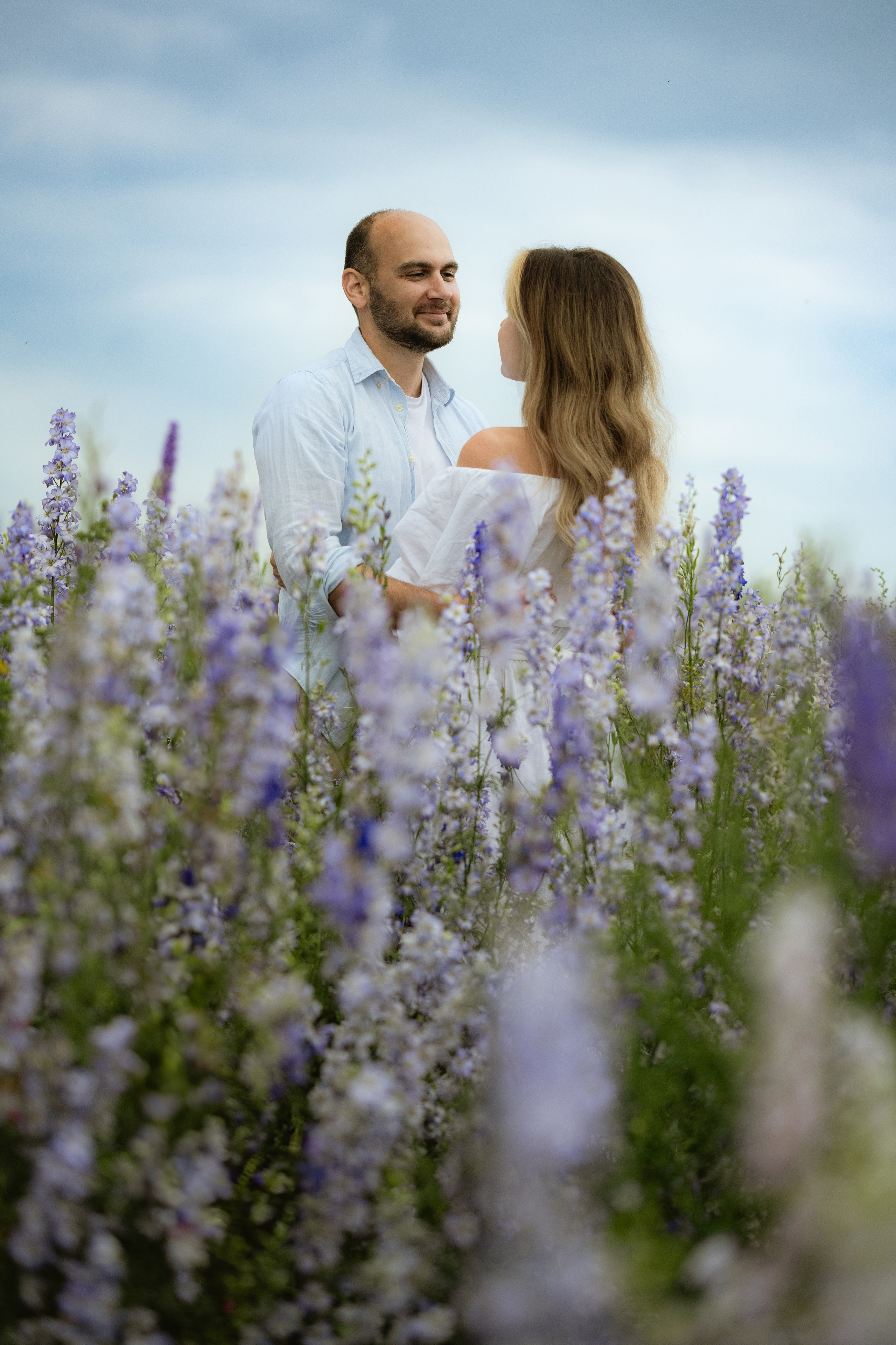 Blooms and kisses. Tania Gandrabur, photographer in West Midlands, England