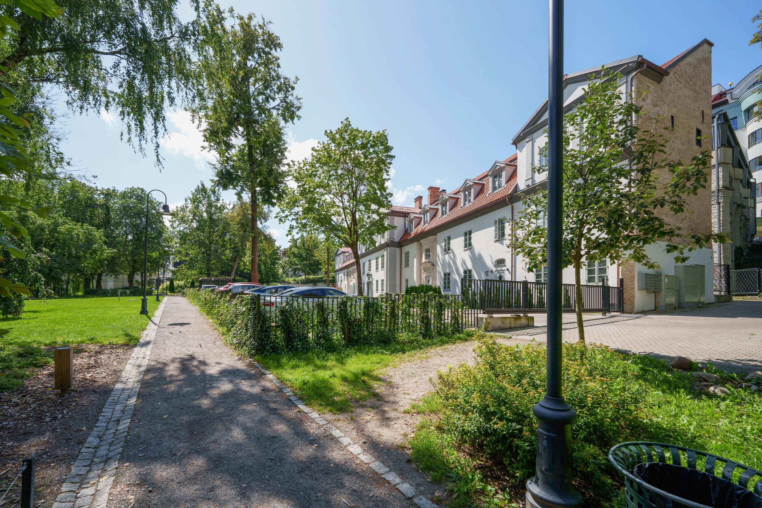 Teatro g. 7 , Vilnius. Elina Sapiega fotografė Vilniuje