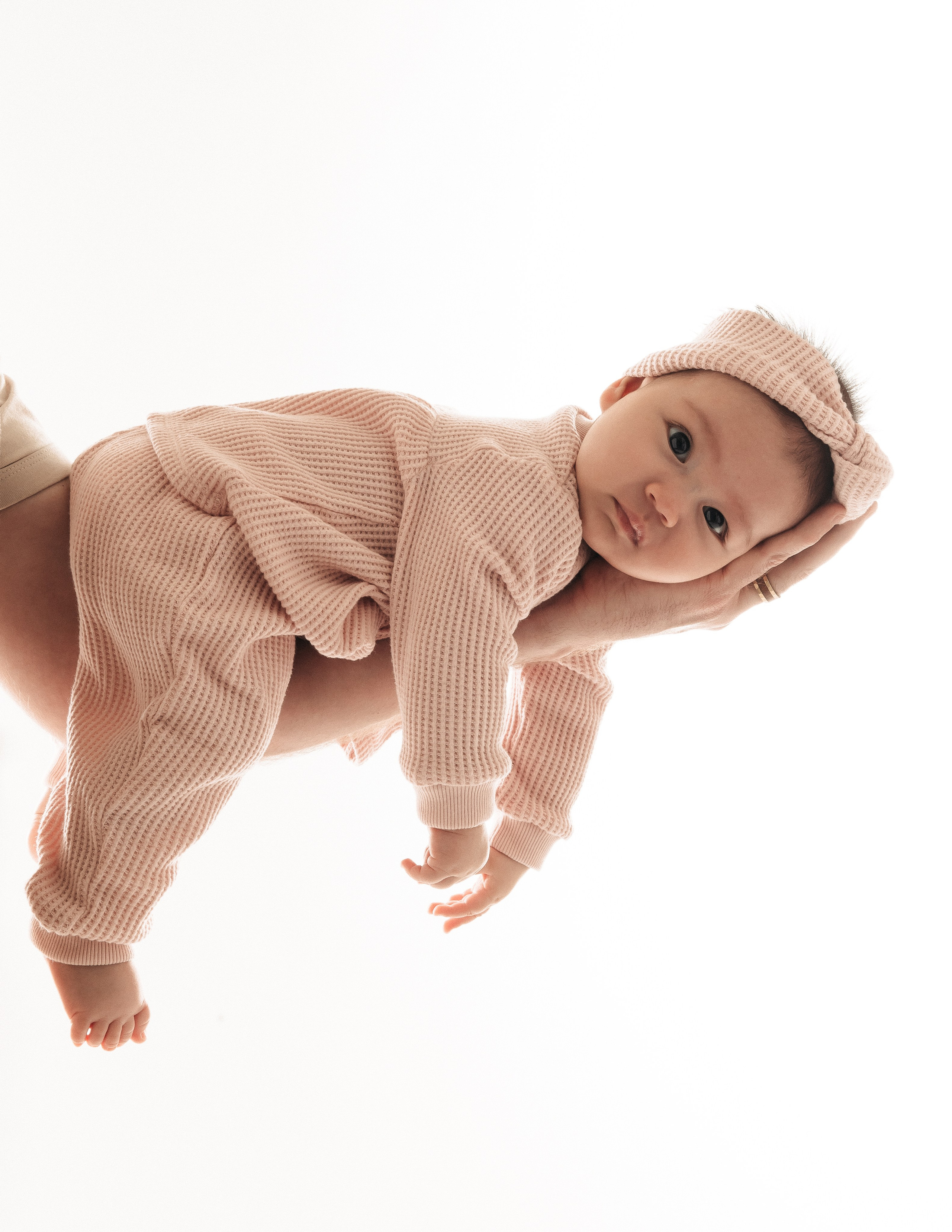 Lifestyle newborn. Los Angeles maternity, boudoir and family photographer