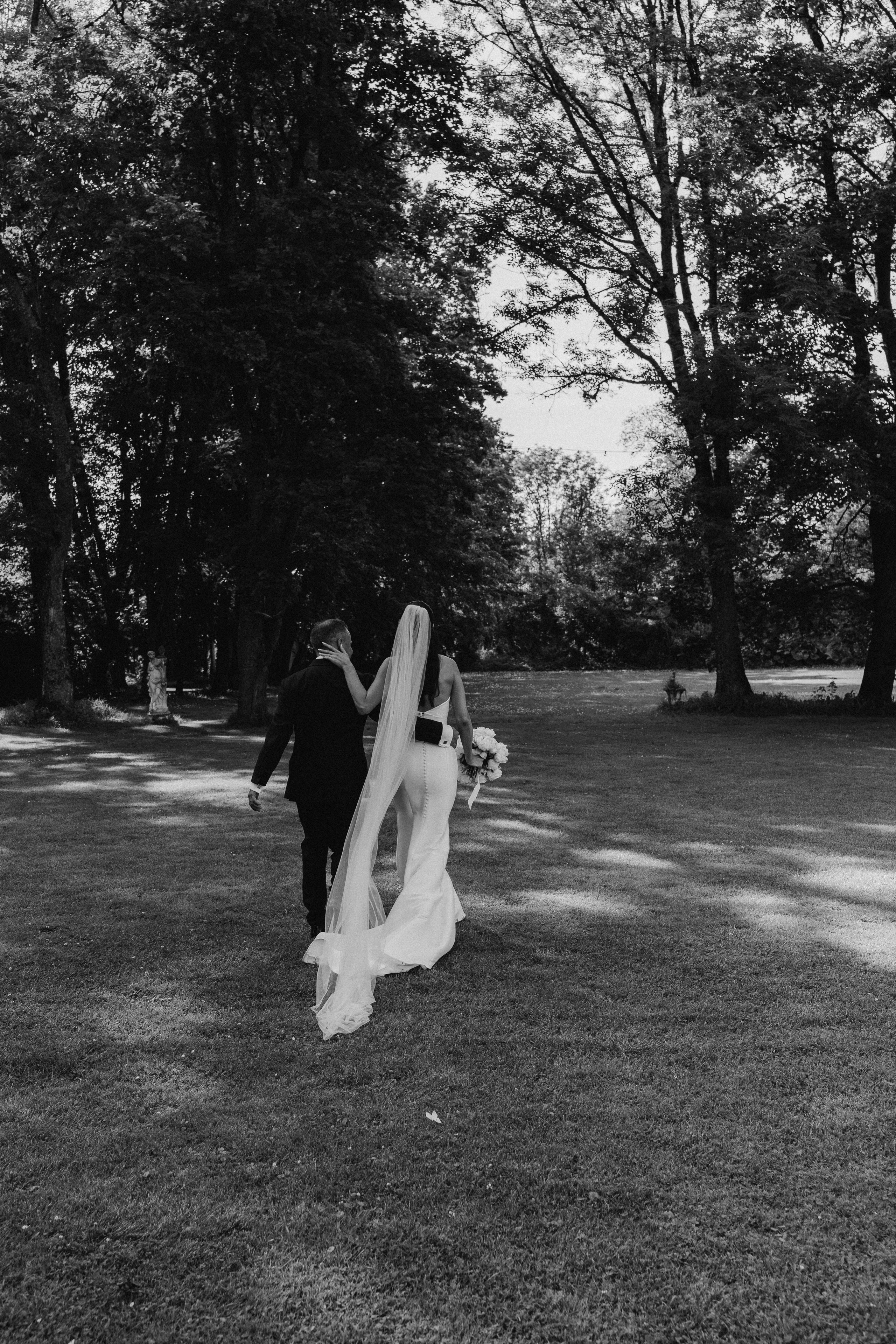 D&S. Victoria Olonen – Cinematic Portrait Artist | Helsinki & Europe