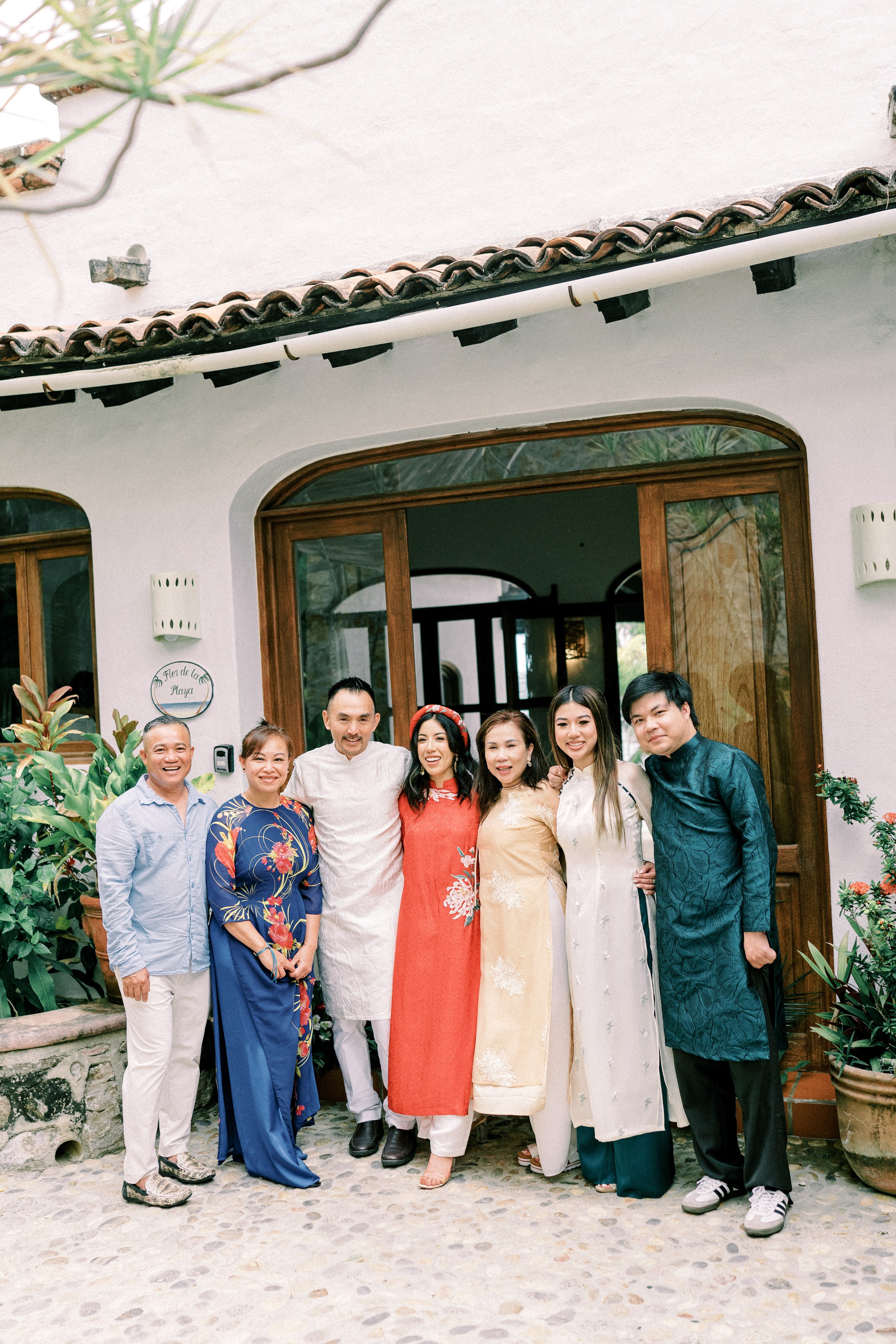 Sneak Peek Vivian & Santiago. Sayulita Wedding Photographer, Puerto Vallarta, Cabo
