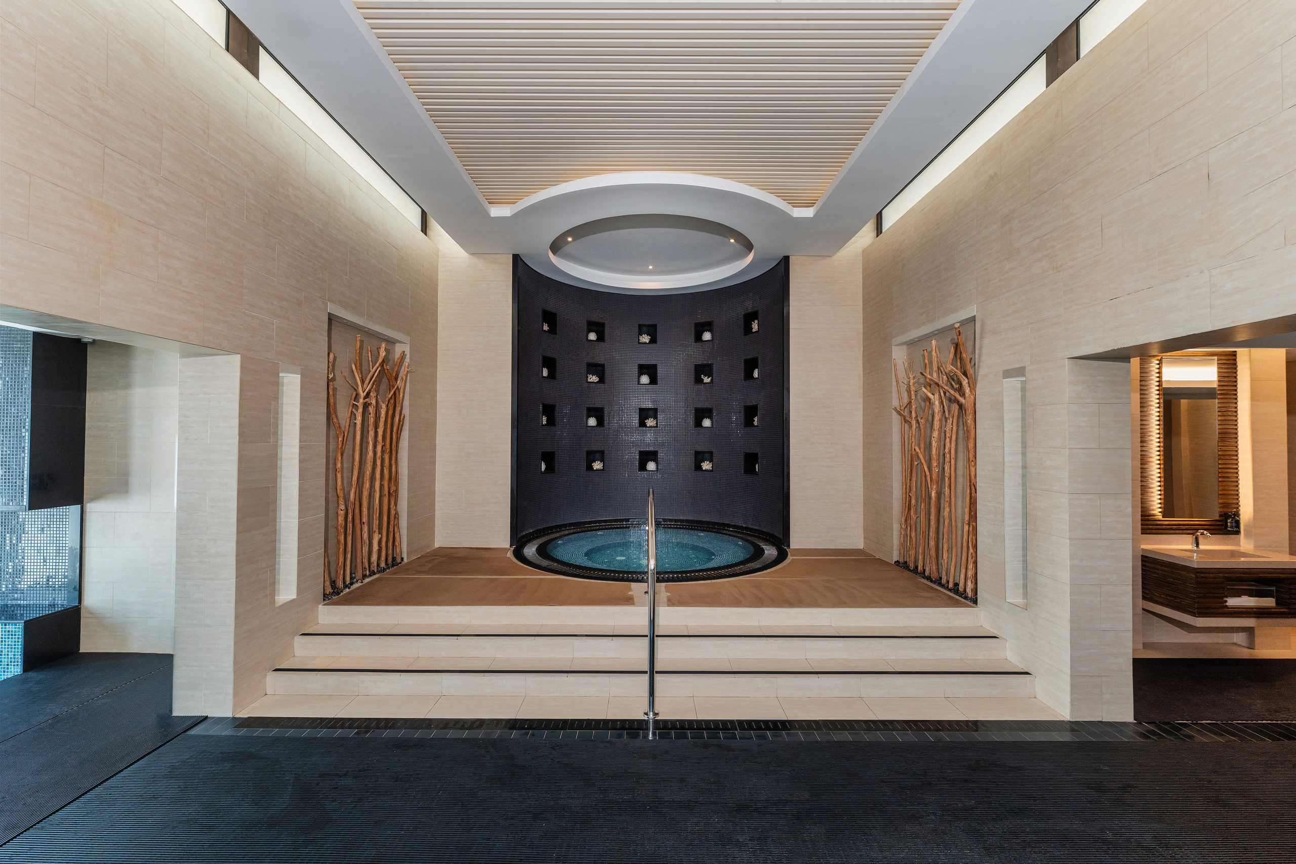 Hotel Photography Dubai — Denys Gromov. Denys Gromov