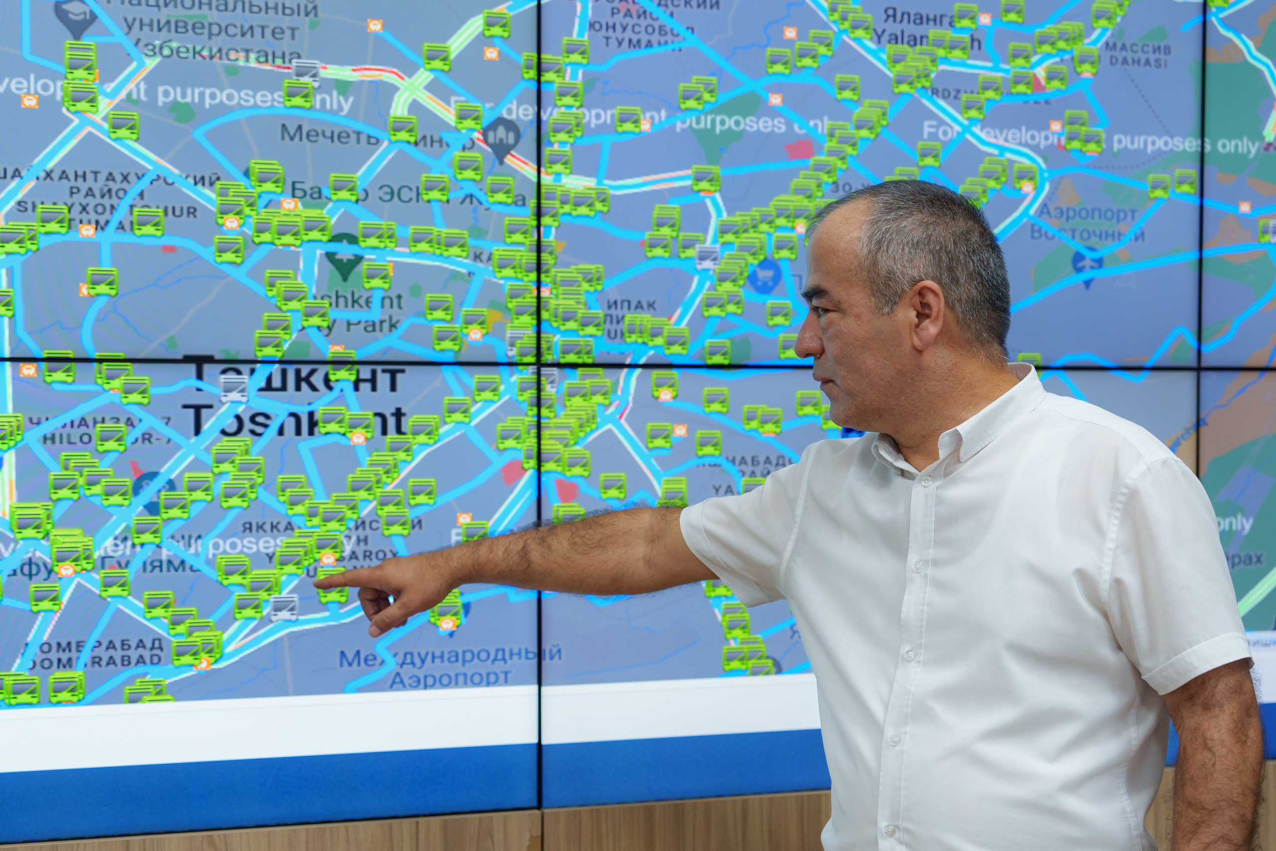 Электробус. Георгий Намазов | Фотограф в Ташкенте