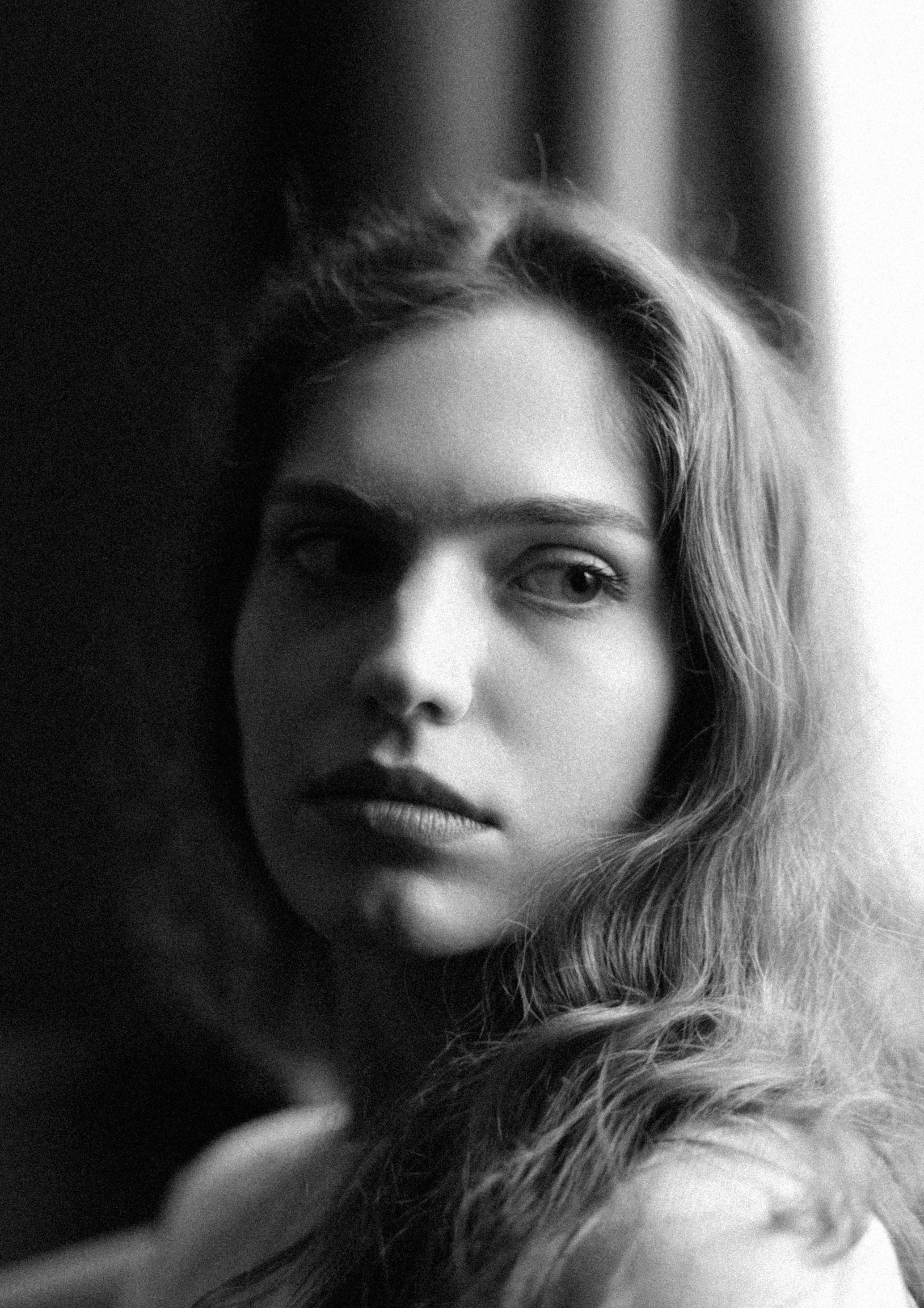 Singles. BNW Around Photography