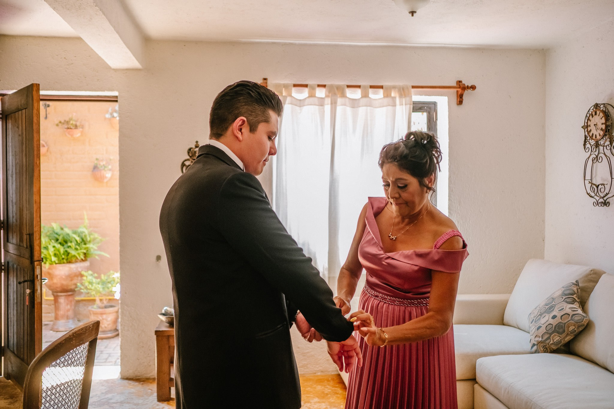 Yenisel & Raul / Tepoztlan. Wedding and family photographer in Mexico City