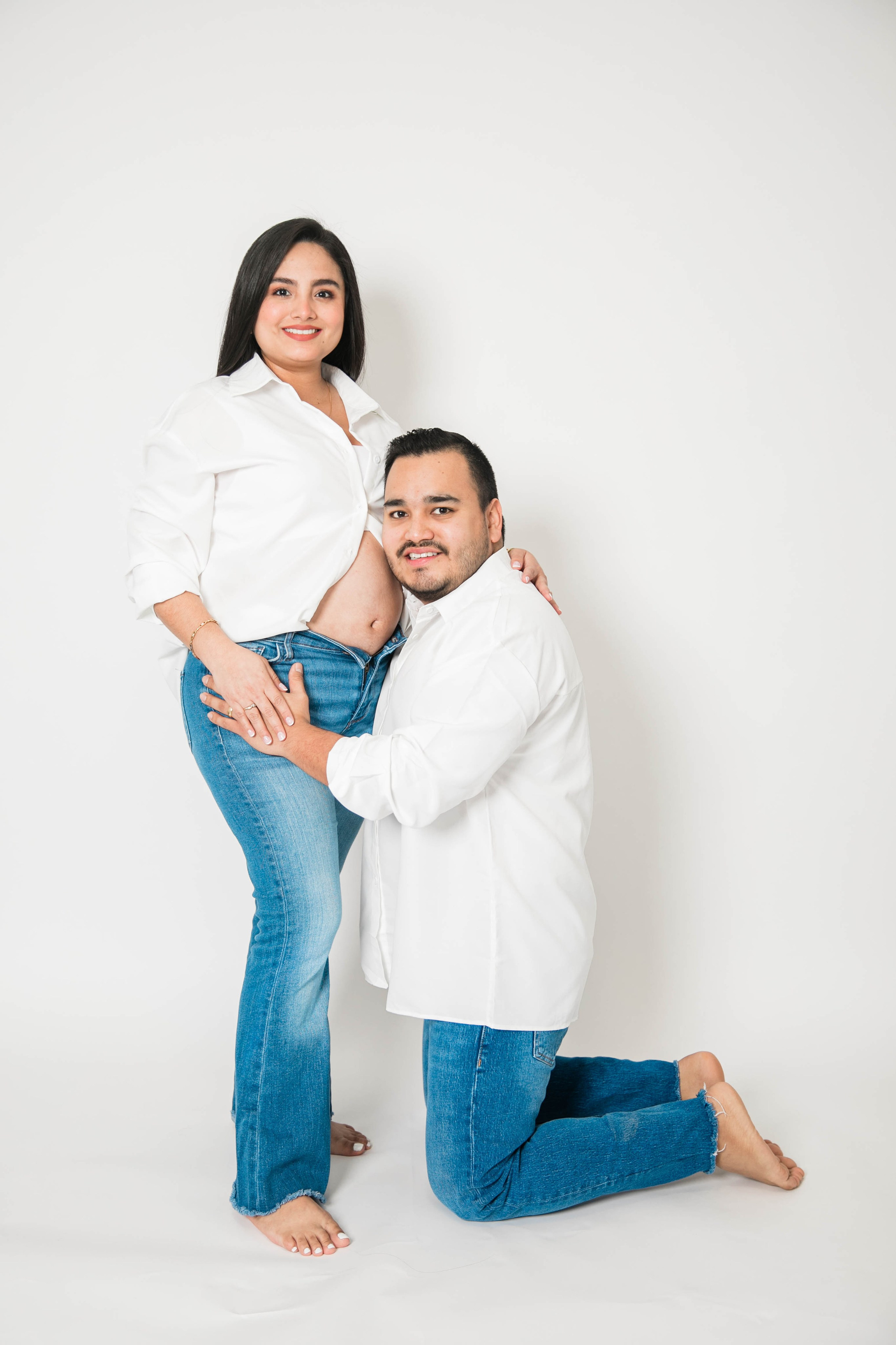 Maternity Photos — Gender Reveal. Ching Li Photography