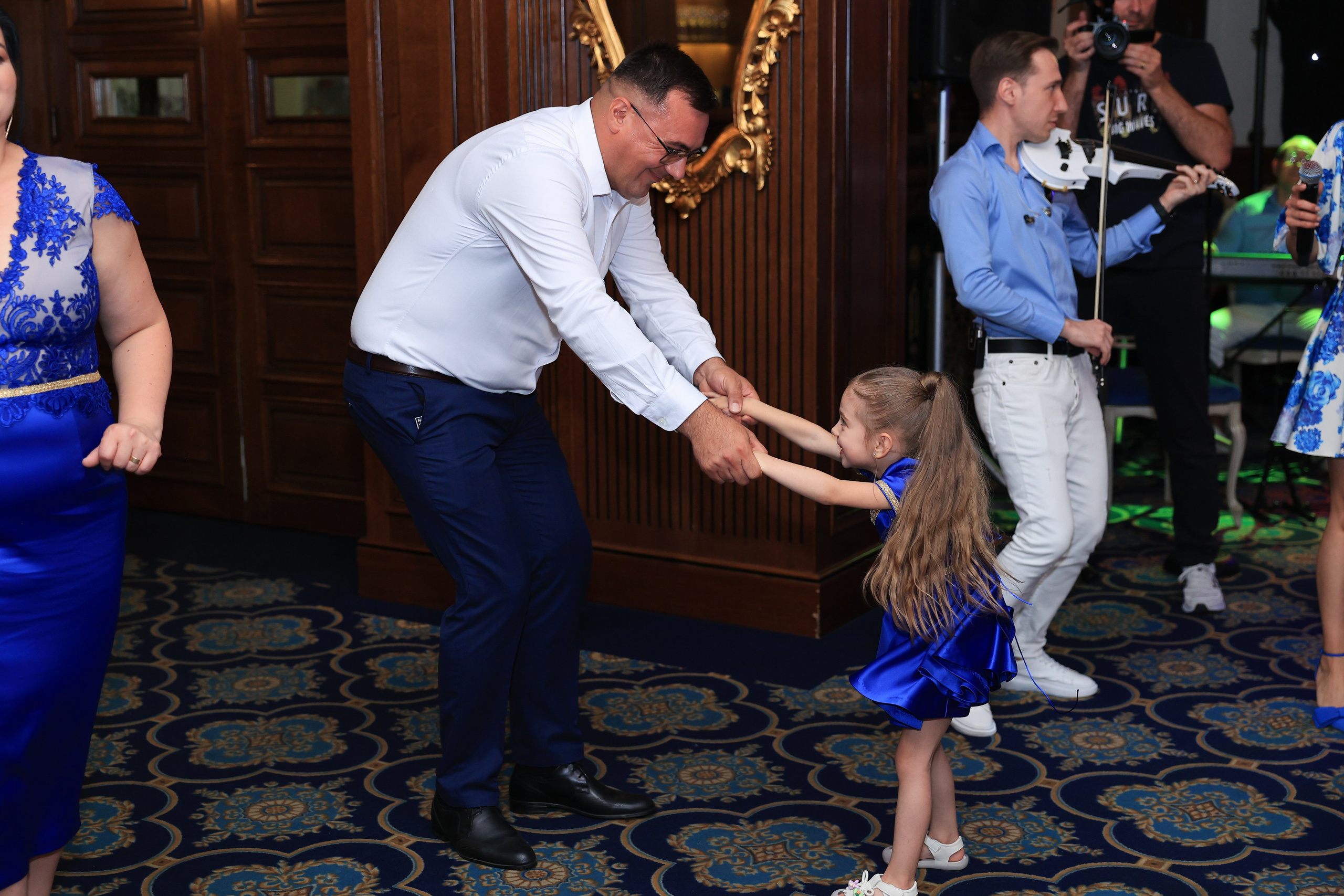 Eren Ionut. Moments By Gub