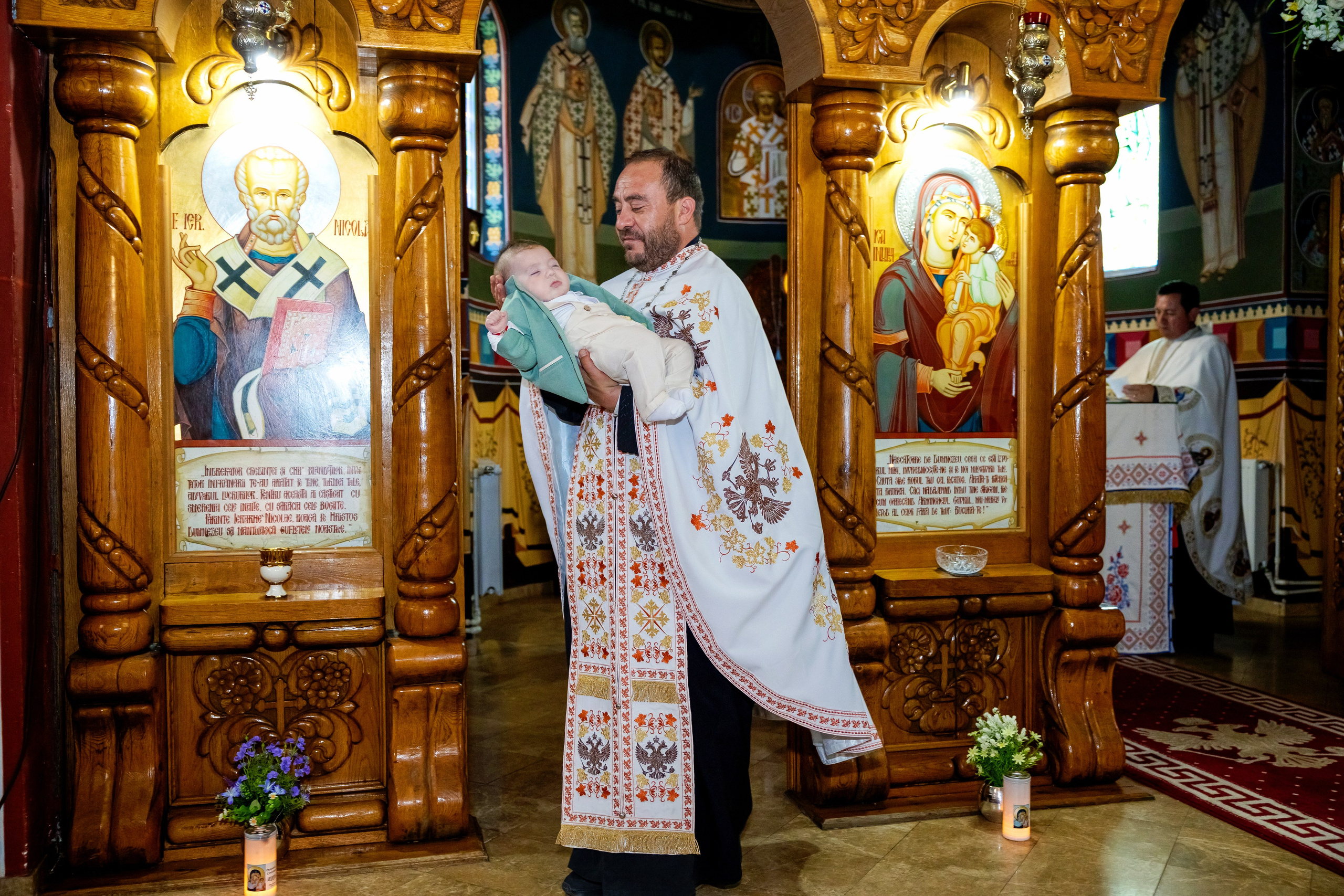 Andrei Damian. Moments By Gub