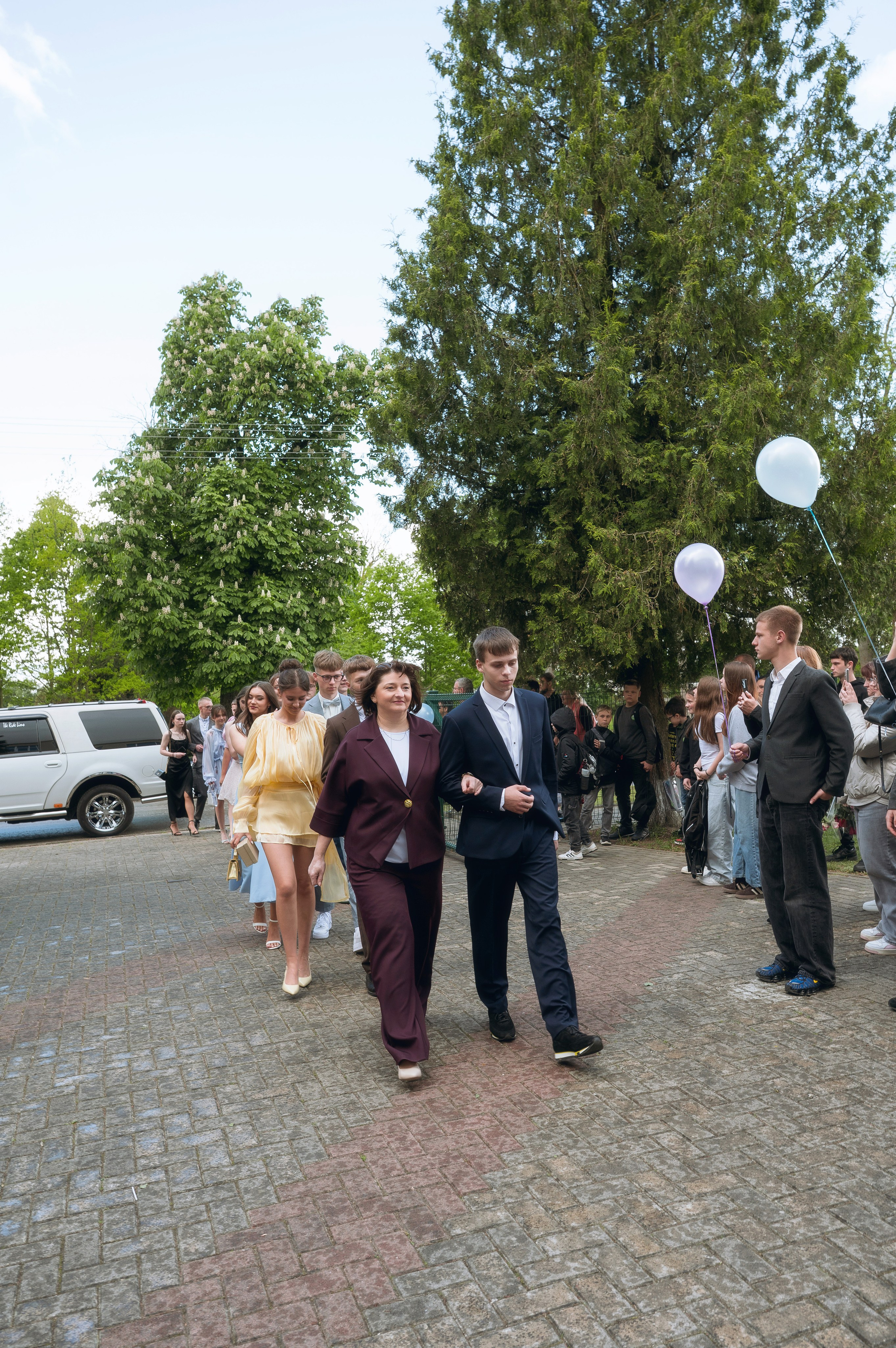 Paskutinis skambutis Joniškėlyje. Vestuvių fotografė Santa Jonuškė | Šiaulių apskritis, Panevėžio apskritis ir visa Lietuva