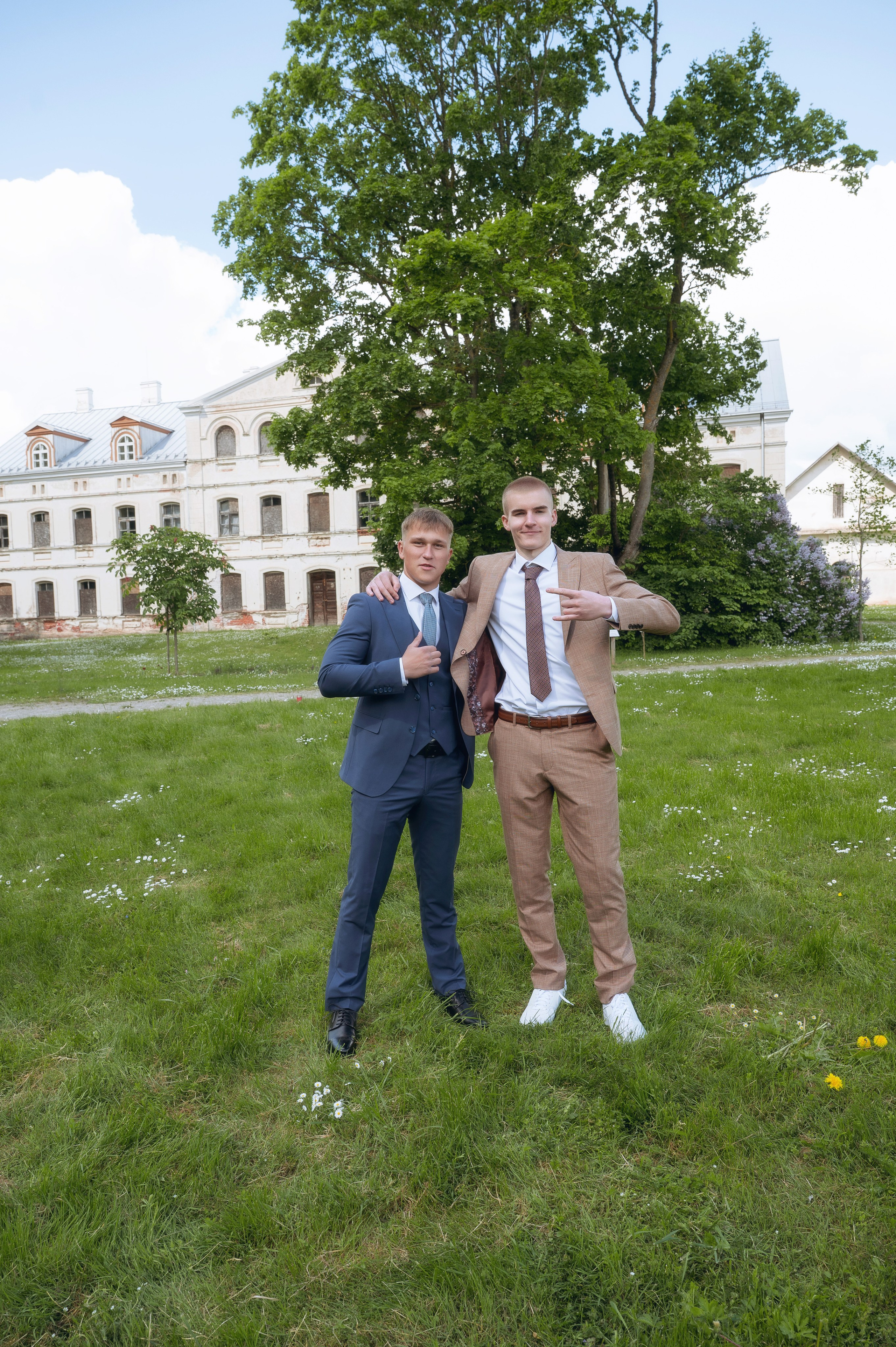Paskutinis skambutis Joniškėlyje. Vestuvių fotografė Santa Jonuškė | Šiaulių apskritis, Panevėžio apskritis ir visa Lietuva