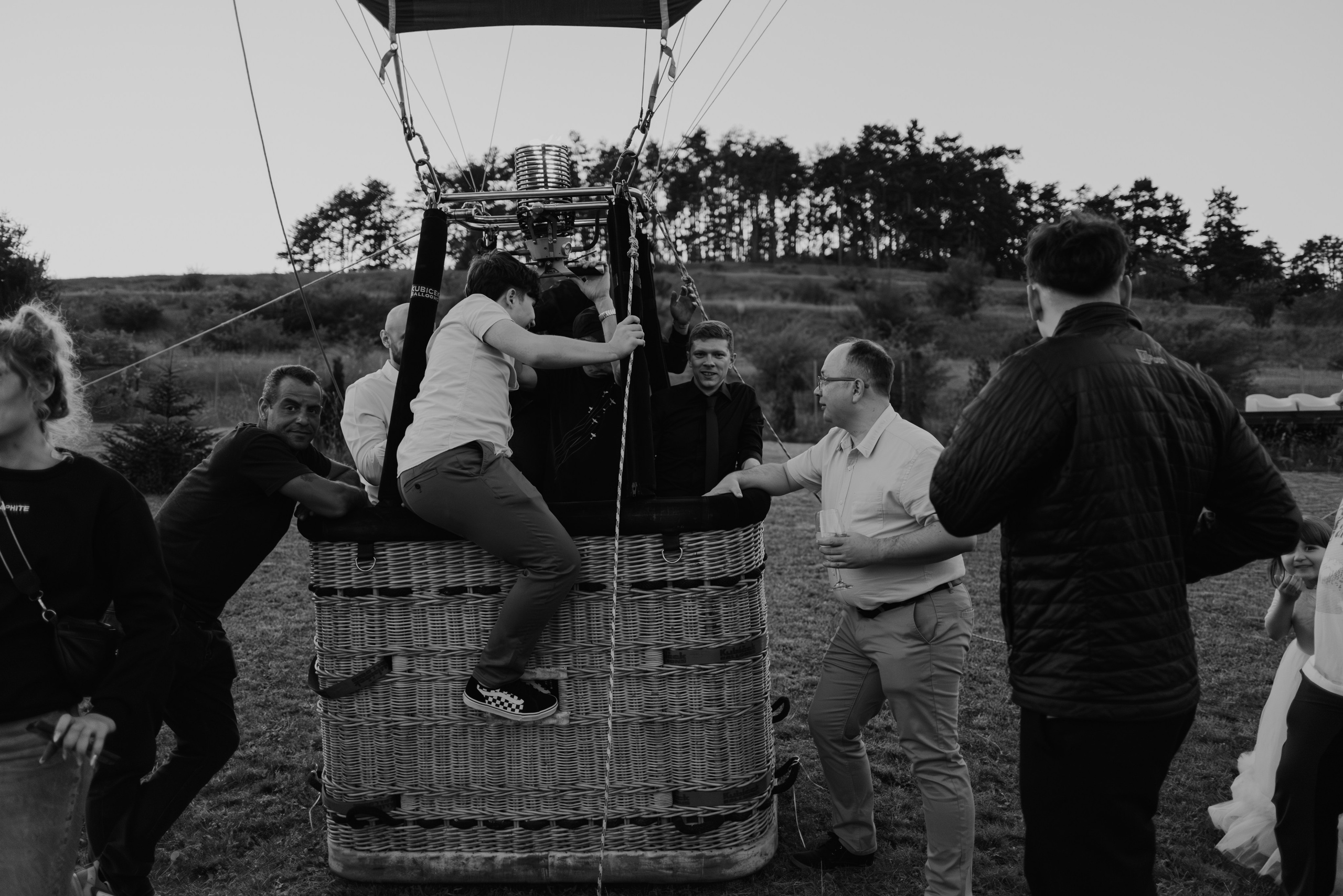 Flori & Cosmin. Main