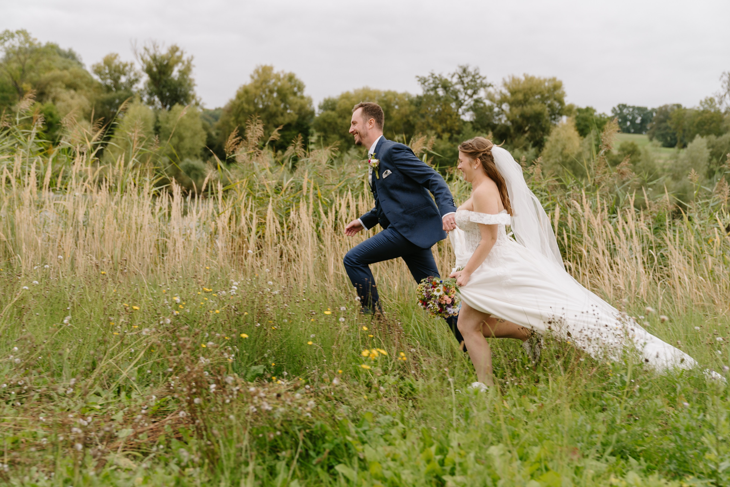 Wedding couple. Jana Holubová | Svatební, párová a rodinná fotografka v Praze