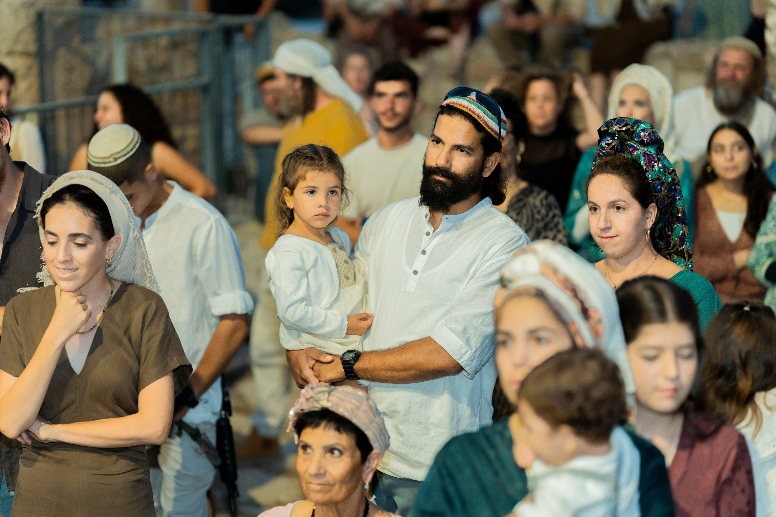 עדן ושלהבת. יוסף מזרחי צילום חתונה, ברית וזוגיות. צלם מקצועי שאוהב להוציא אתכם הכי יפים ברגעים הכי מרגשים