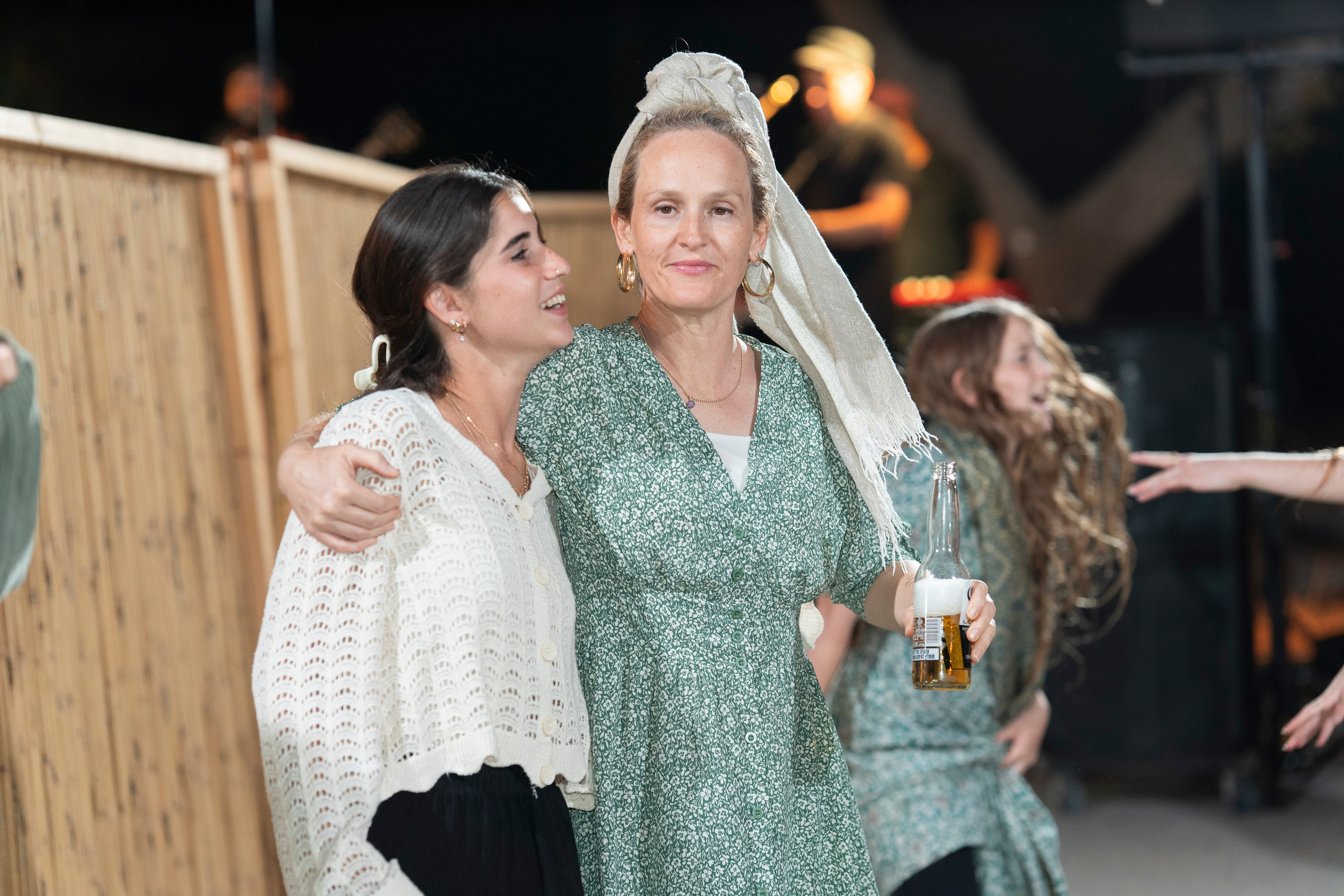 עדן ושלהבת. יוסף מזרחי צילום חתונה, ברית וזוגיות. צלם מקצועי שאוהב להוציא אתכם הכי יפים ברגעים הכי מרגשים