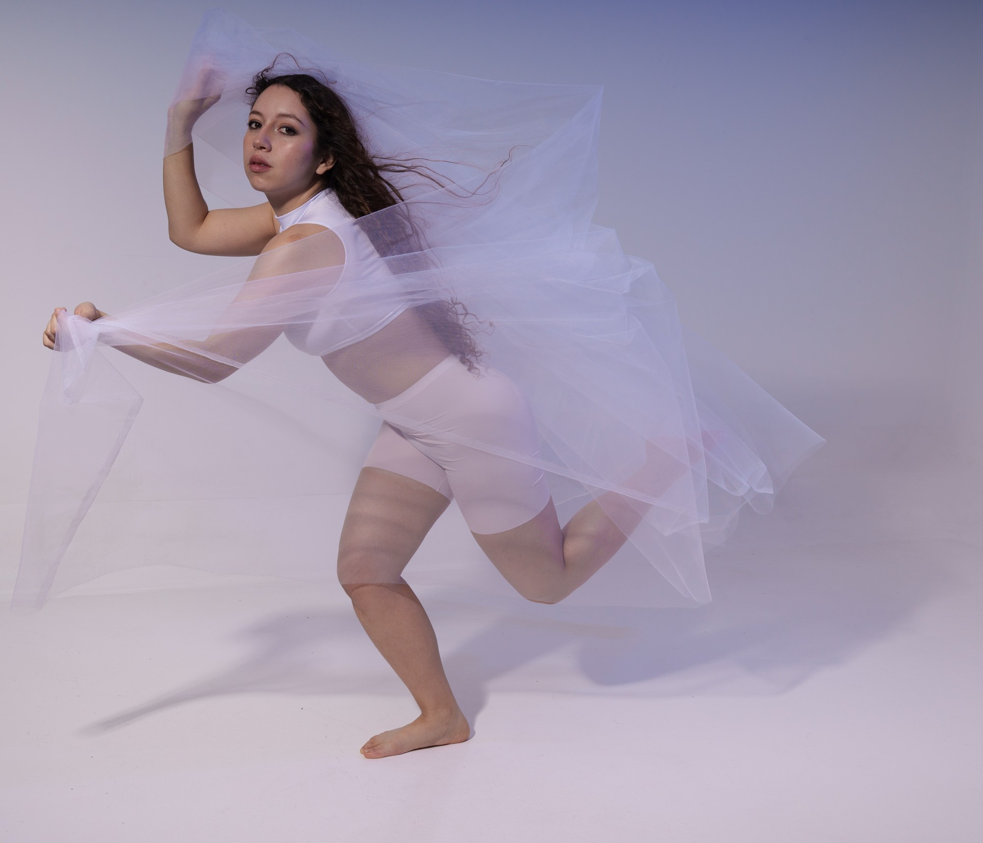 @intaarre Is a wonderful model. She is also a dancer. And works together with the photographer at all levels.