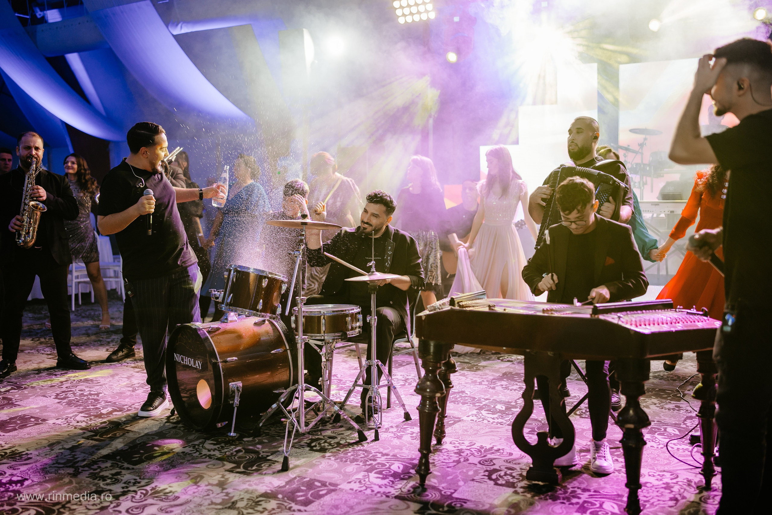 Eliza & George. Fotograf de Nunta Focsani