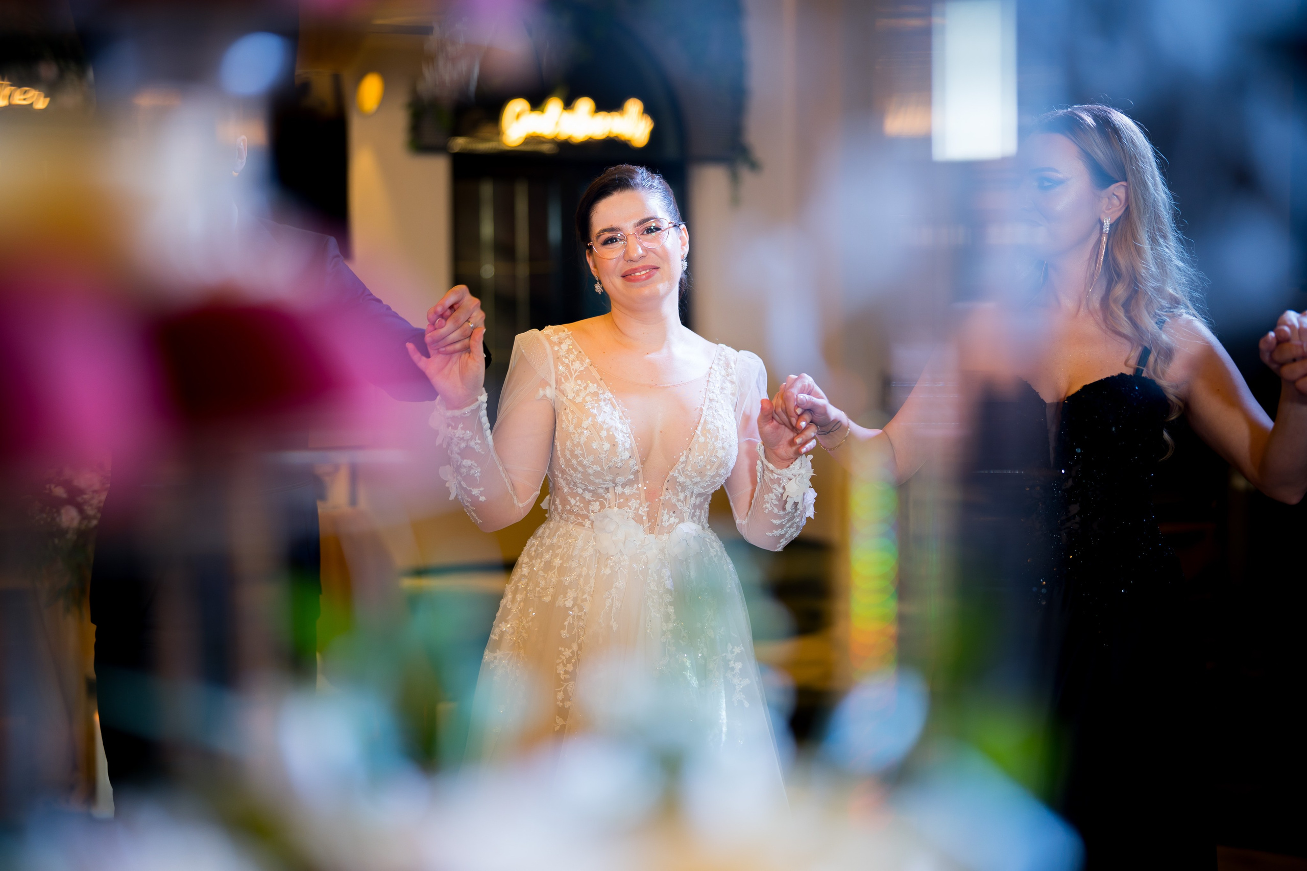 PARTY. Gabriel Florea — Fotograf nuntă București