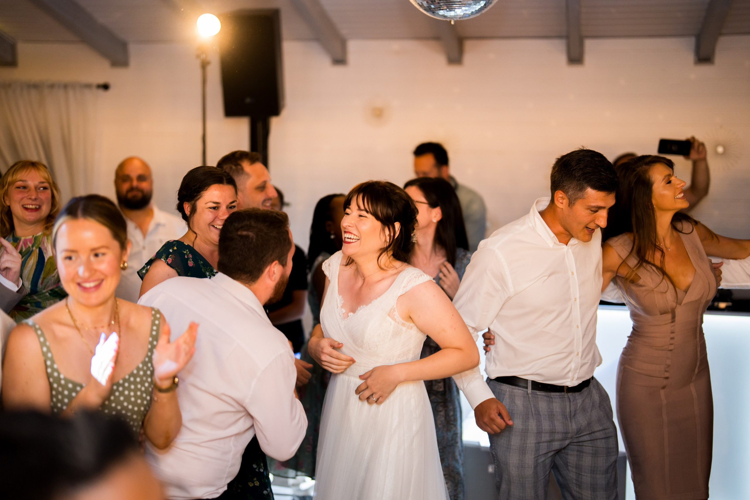 PARTY. Gabriel Florea — Fotograf nuntă București