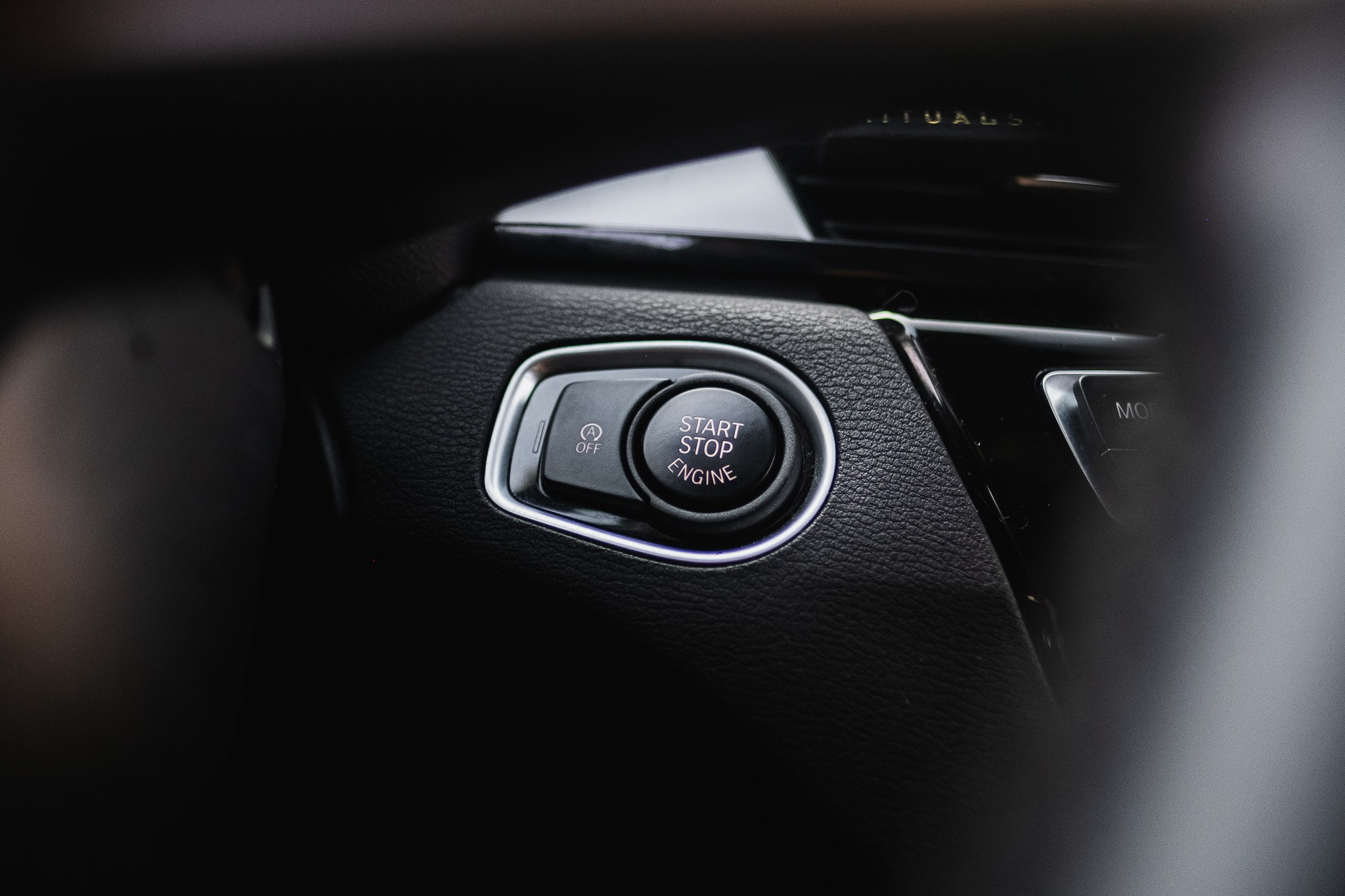 BMW X1. LOHA VISUALS — AUTOMOTIVE PHOTOGRAPHY