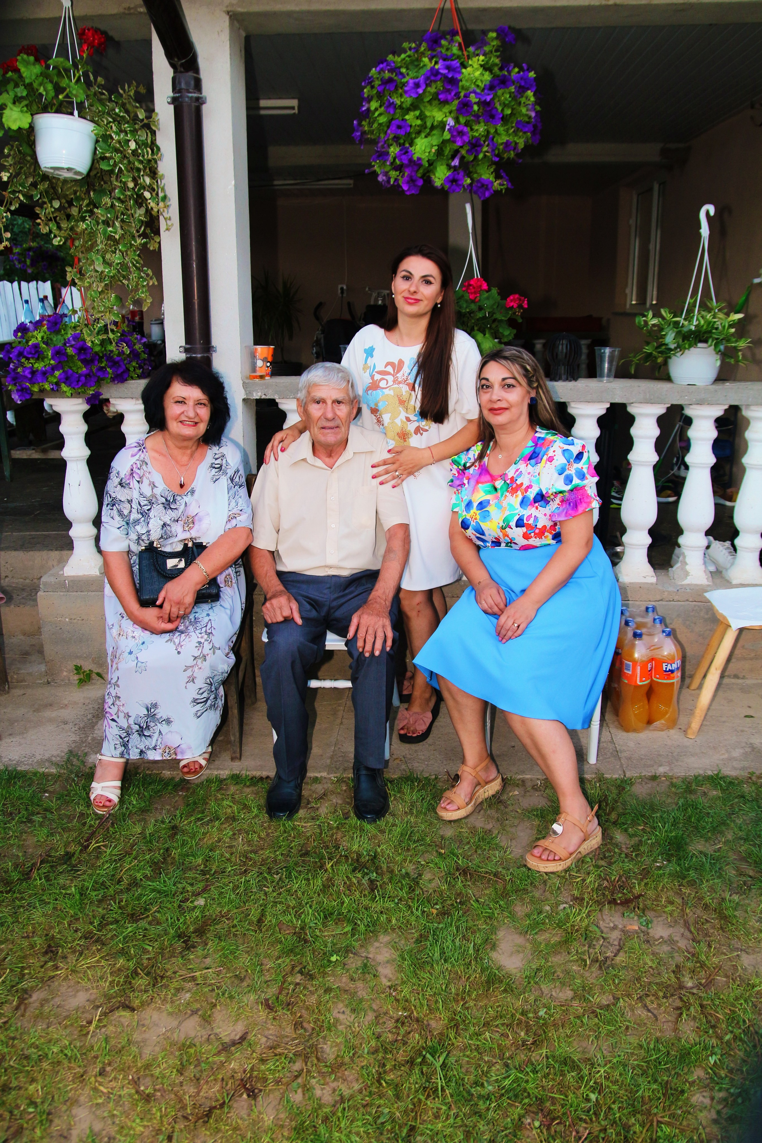 BYZO MEDIA. PETRU BYZO - family and children photographer in ROMANIA