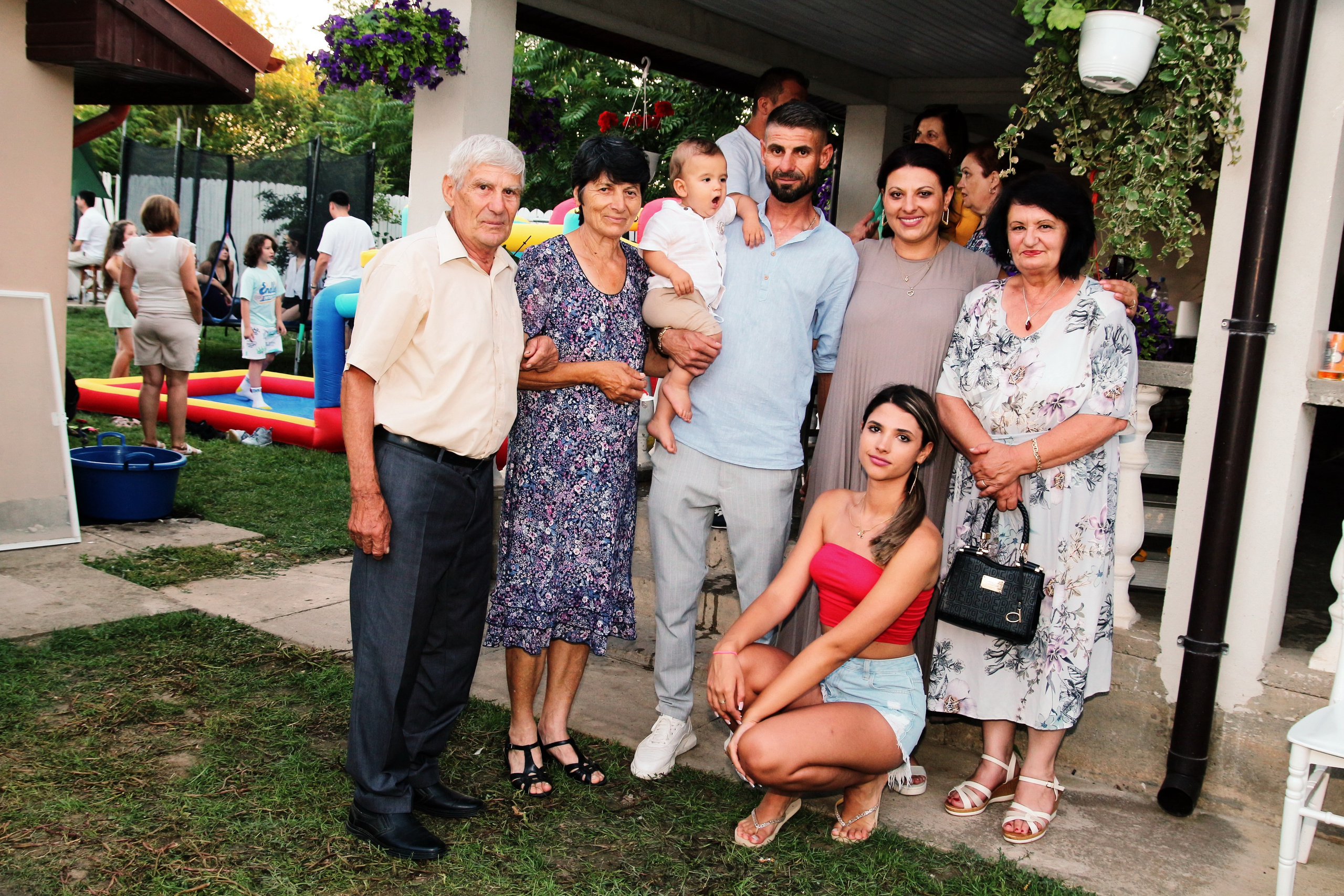 BYZO MEDIA. PETRU BYZO - family and children photographer in ROMANIA