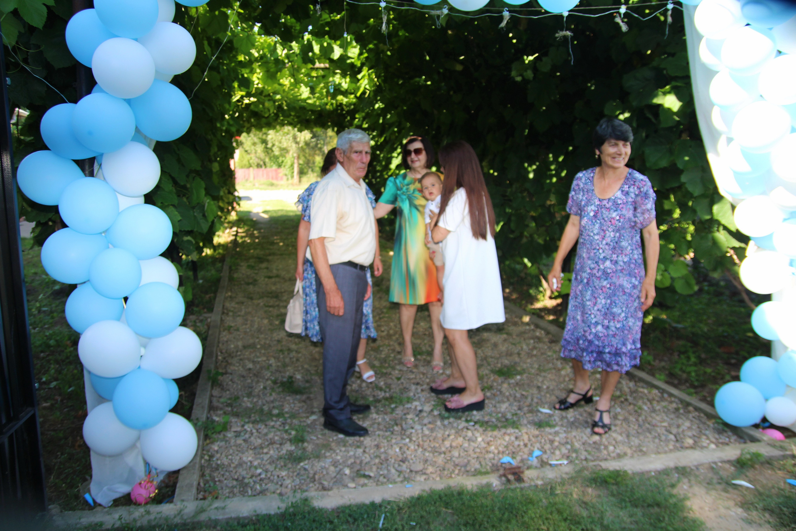 BYZO MEDIA. PETRU BYZO - family and children photographer in ROMANIA