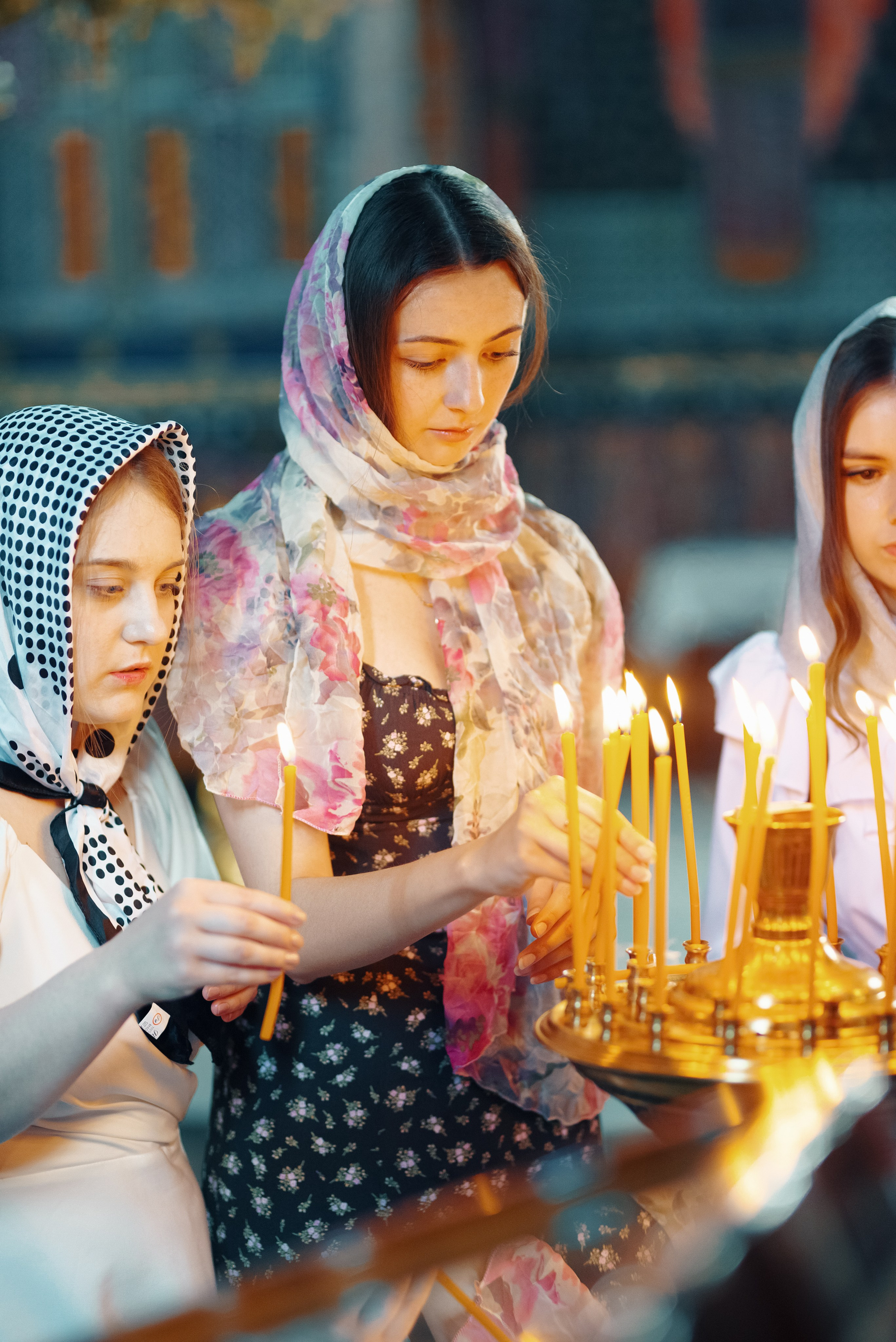 Vipusknoi. Zauglom — креативная продакшн-компания полного цикла