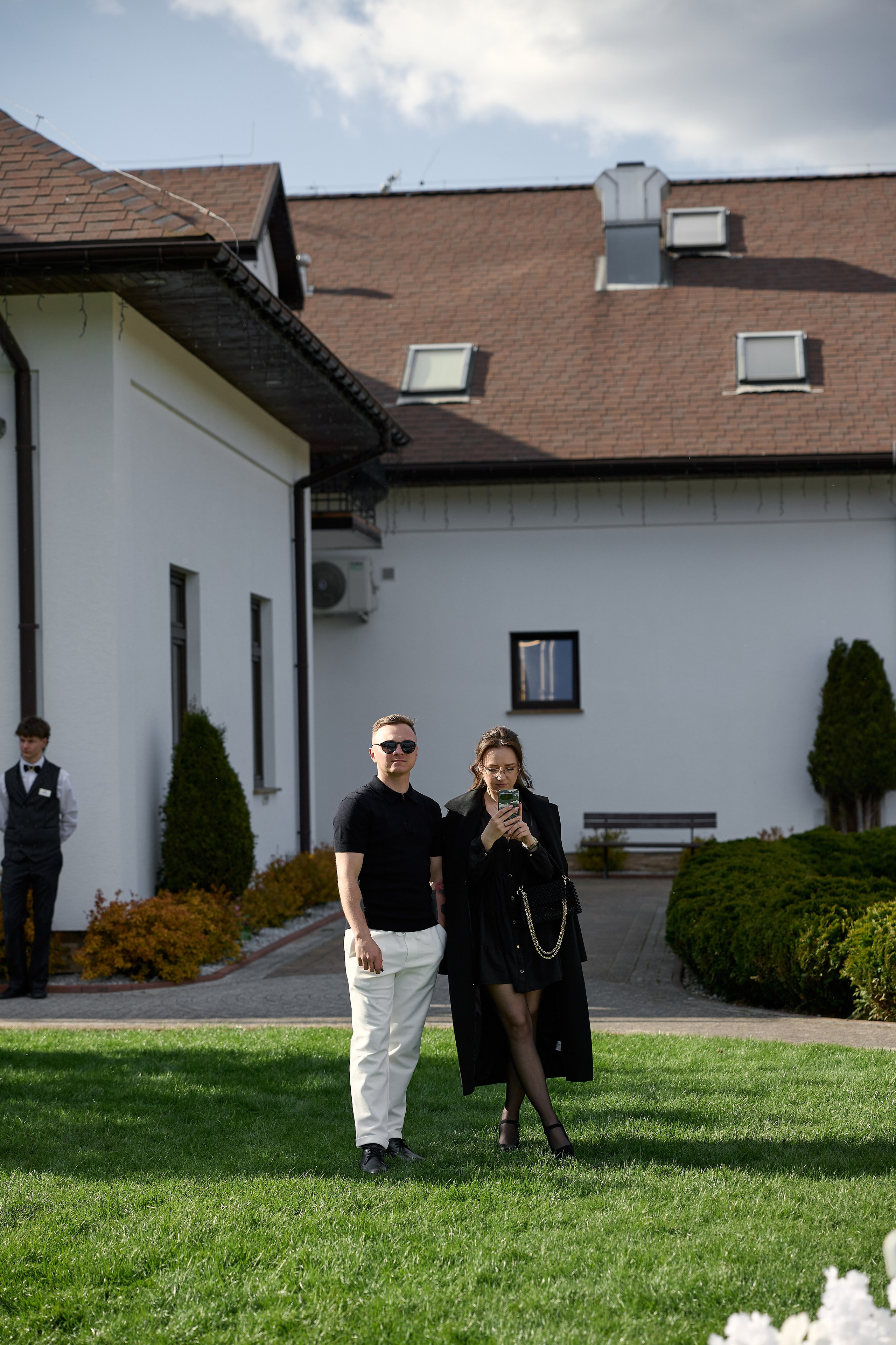 Natalia & Roman. Dworek przy lesie. Fotograf ślubny i rodzinny w Krakowie Yana Klymova