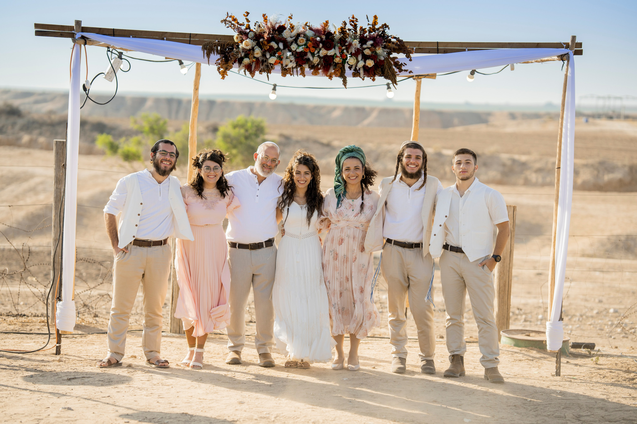 אביה ואחיה. יוסף מזרחי צילום חתונה, ברית וזוגיות. צלם מקצועי שאוהב להוציא אתכם הכי יפים ברגעים הכי מרגשים