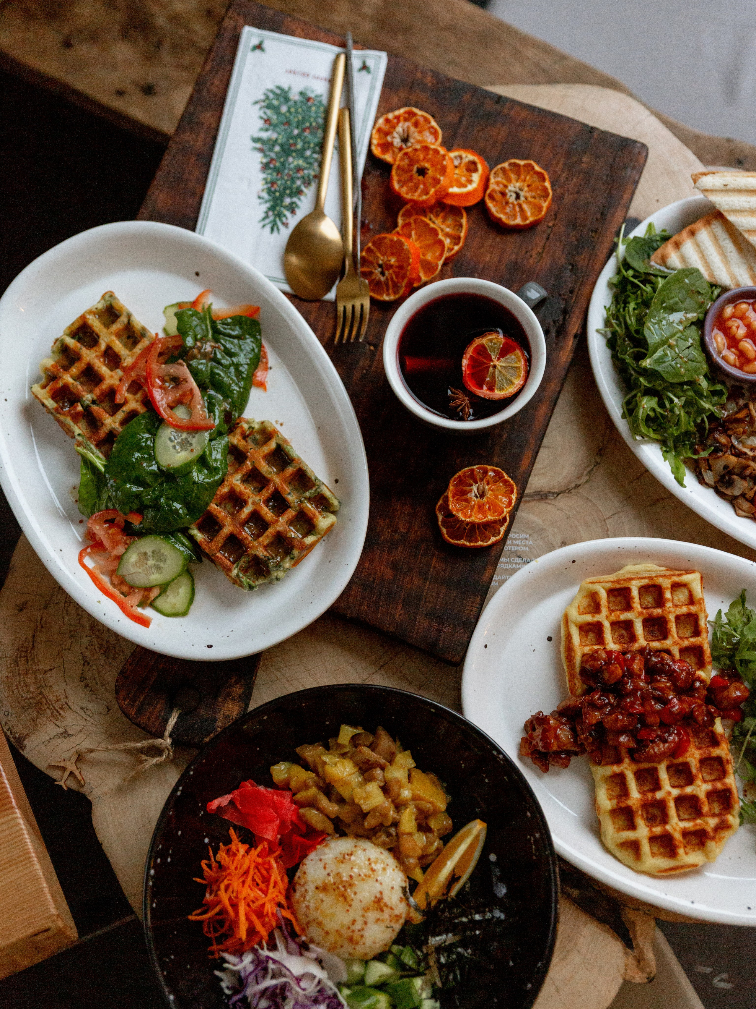 Kootyata coffee shop. Christmas menu. Photographer Vladmir Gladkov